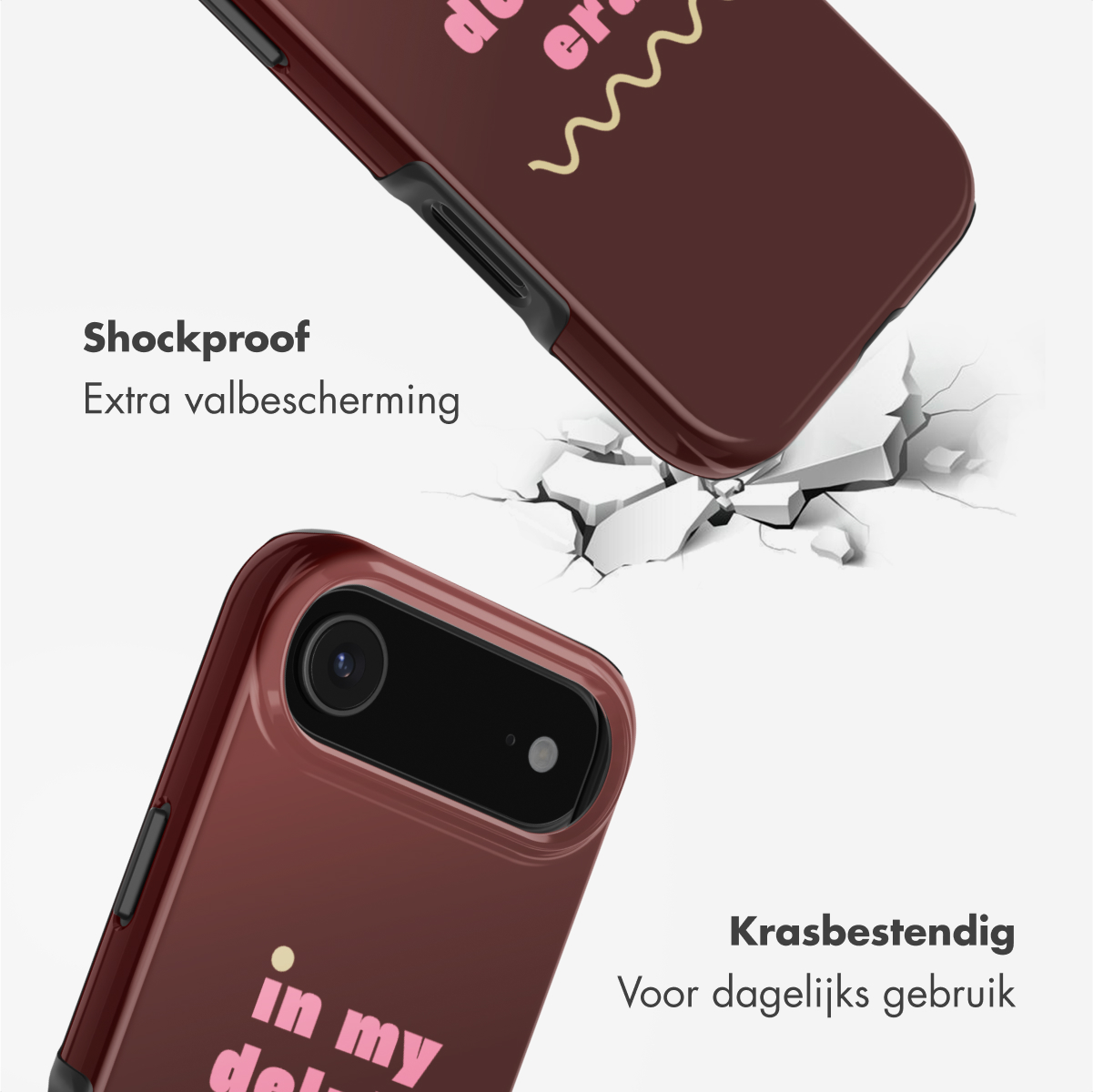 Twee bordeauxrode telefoonhoesjes, één valt, waardoor een oppervlak versplintert. Teksten zeggen 'Shockproof', 'Krasbestendig' met andere woorden.
