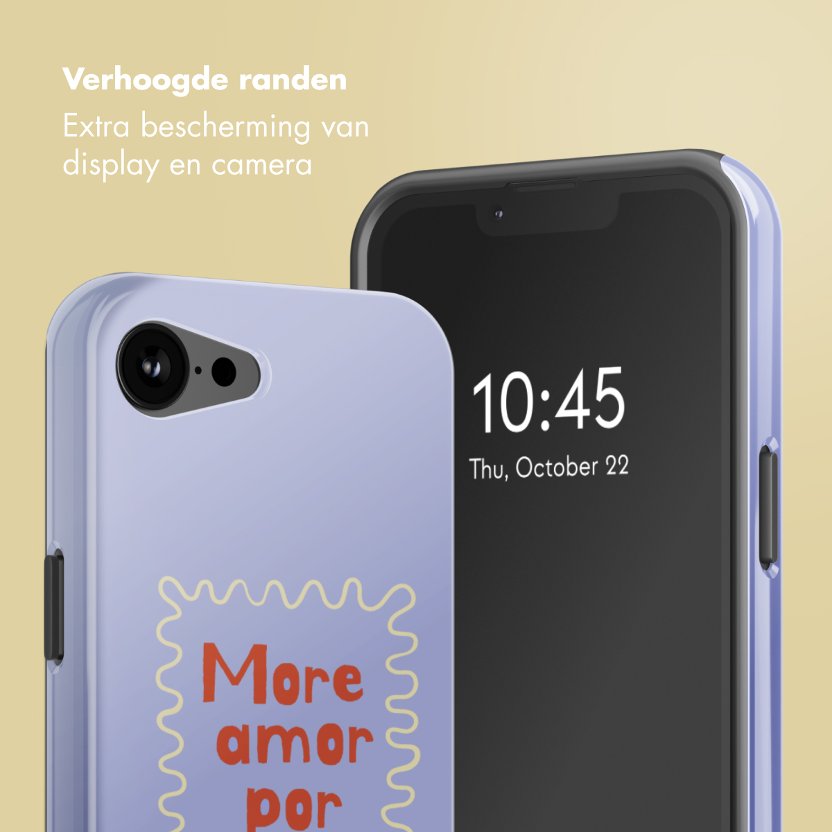 Deux smartphones, un avec une coque violet clair. La coque a le texte : More amor por. L'autre téléphone a un écran noir affichant l'heure.