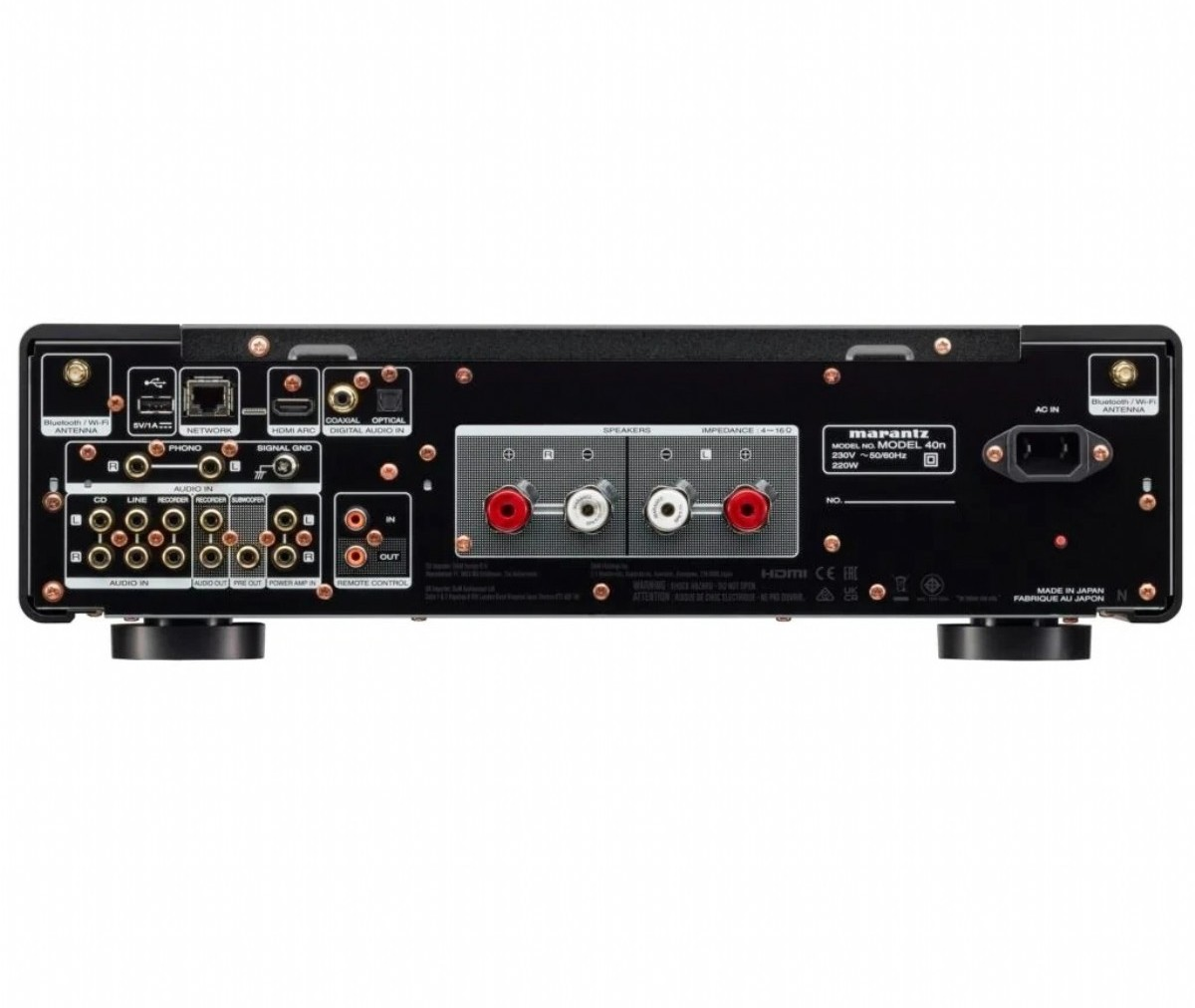 Marantz Model 40n amplifikatörünün arka paneli. Çeşitli giriş/çıkış portları, hoparlör terminalleri, güç girişi ve model detayları bulunur.