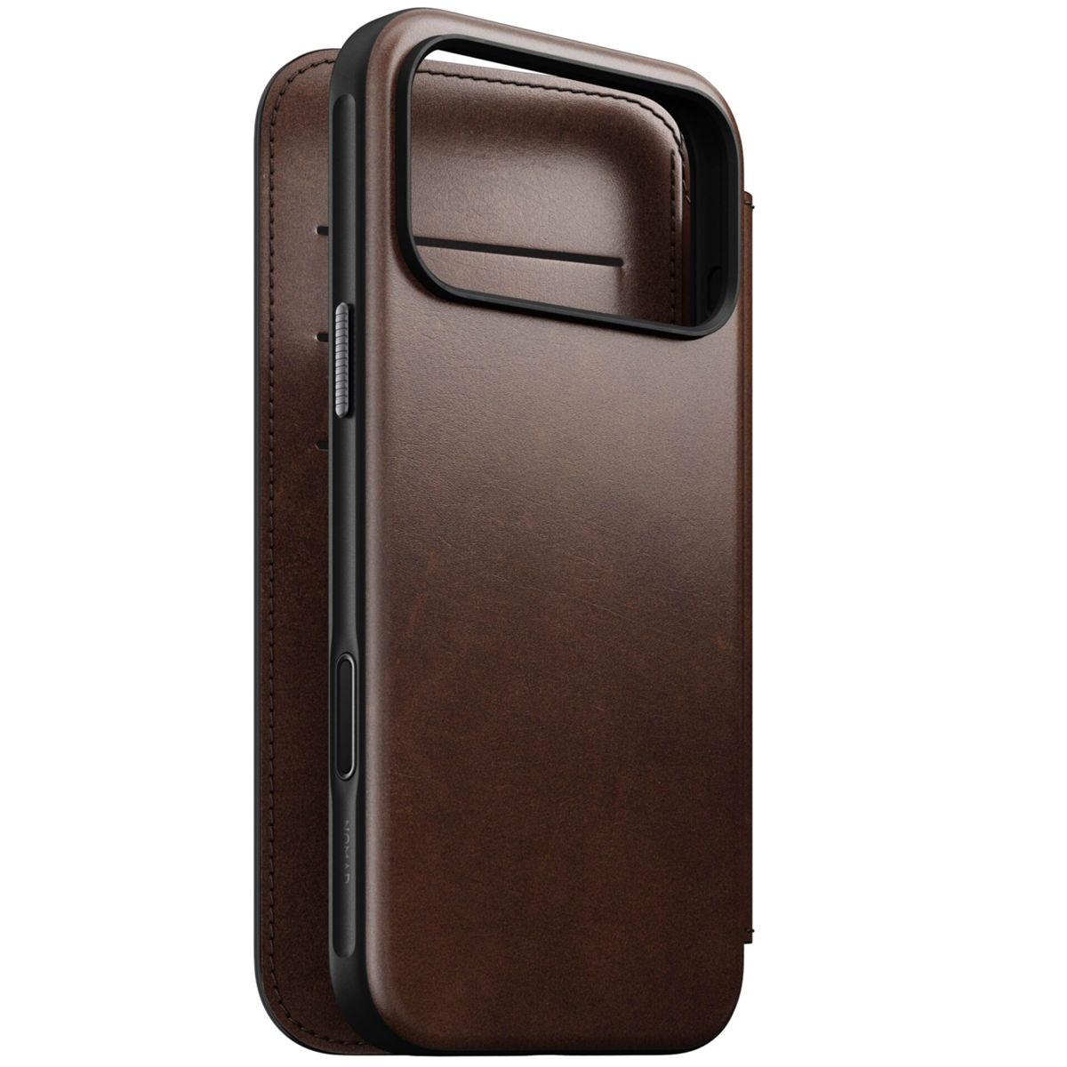 Custodia per telefono in pelle marrone con cornice nera. Ha uno slot per schede e un lato nero con pulsanti. Lo sfondo è bianco.
