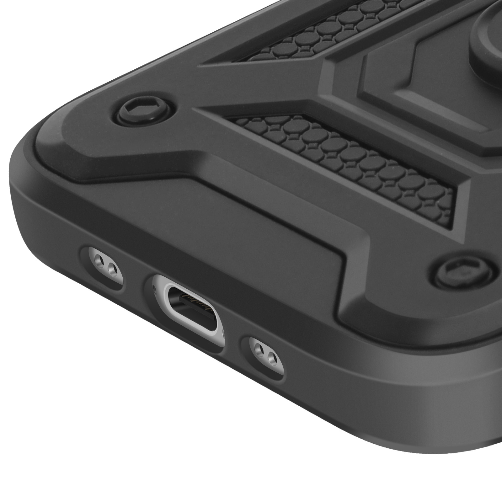 Primo piano di una custodia per telefono nera con design strutturato. Include porta di ricarica e viti. Lo sfondo è bianco.