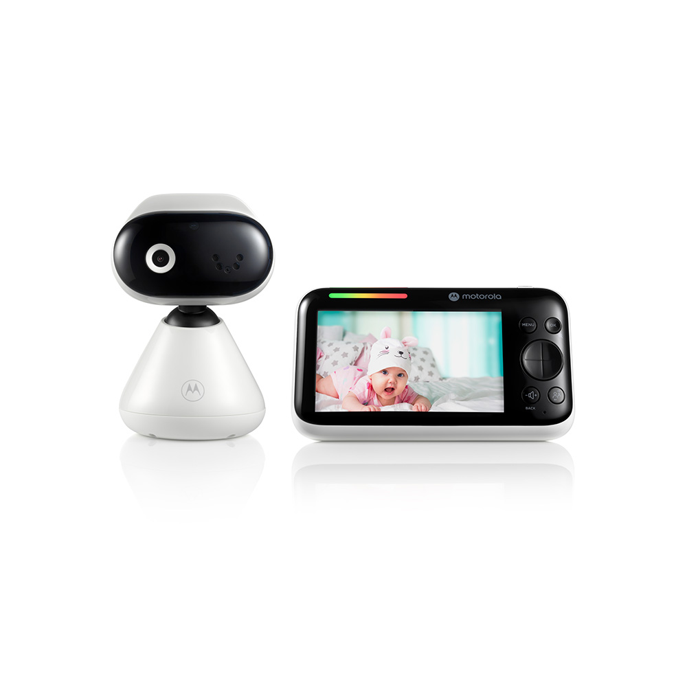 Ein Babyphone mit Kamera und Bildschirm. Der Bildschirm zeigt ein Baby mit Hut. Kamera ist weiß und schwarz.