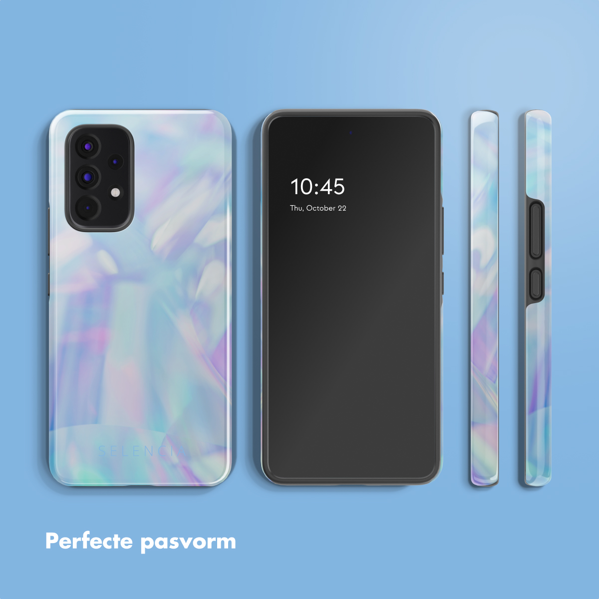 Un telefono con custodia, schermo che mostra l'ora. La custodia ha un motivo olografico. Sfondo blu.
