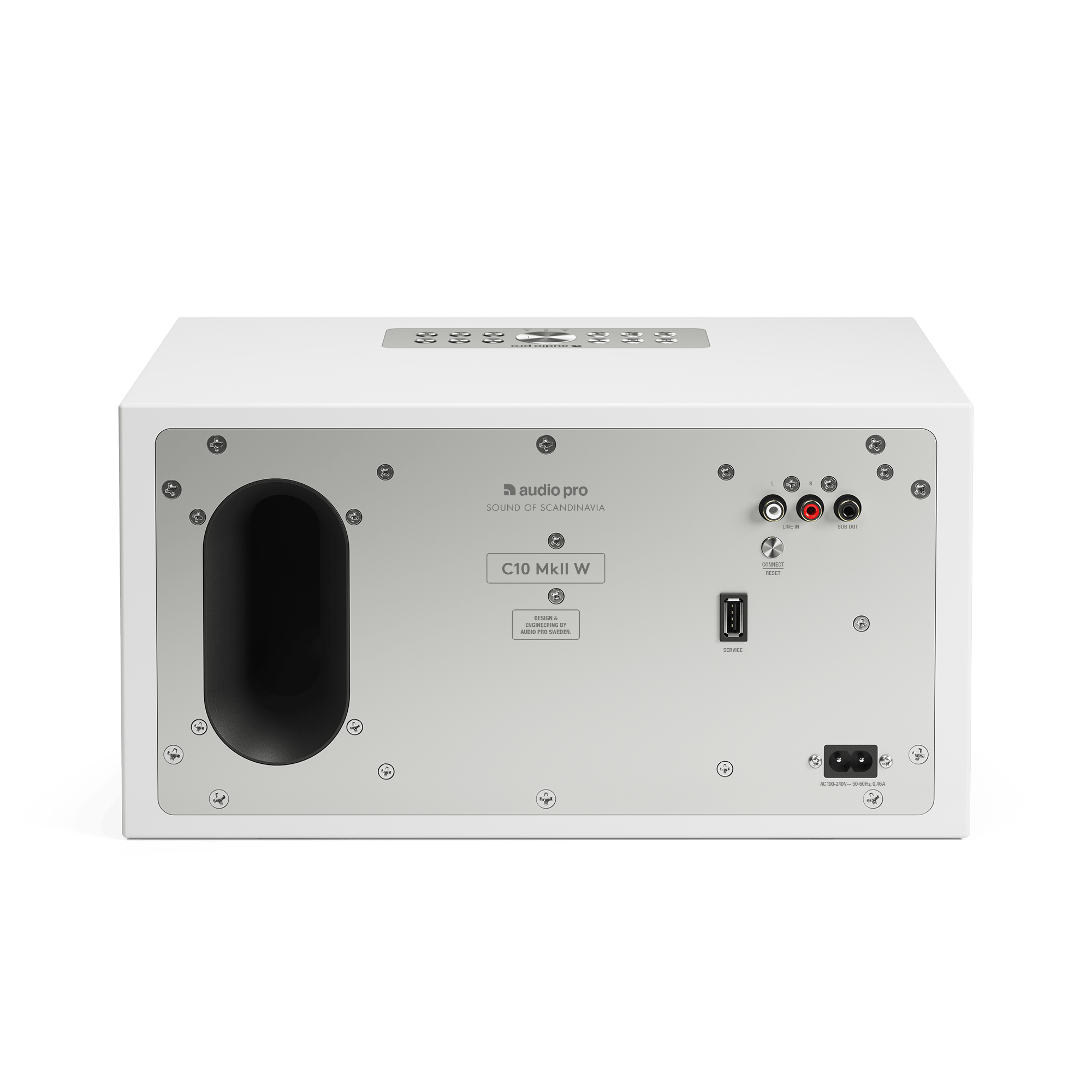 Rückseite des weißen Audio Pro C10 MkII W-Lautsprechers. Merkmale sind Anschlüsse, Knöpfe und ein Stromeingang auf grünem Grund.