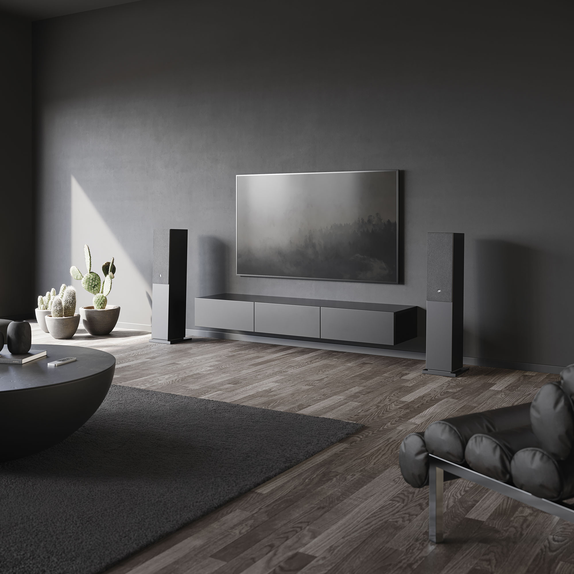 Ein modernes, minimalistisches Wohnzimmer. Verfügt über einen Fernseher, Lautsprecher, einen Teppich und ein Sofa. Neutrale Töne dominieren den Raum.