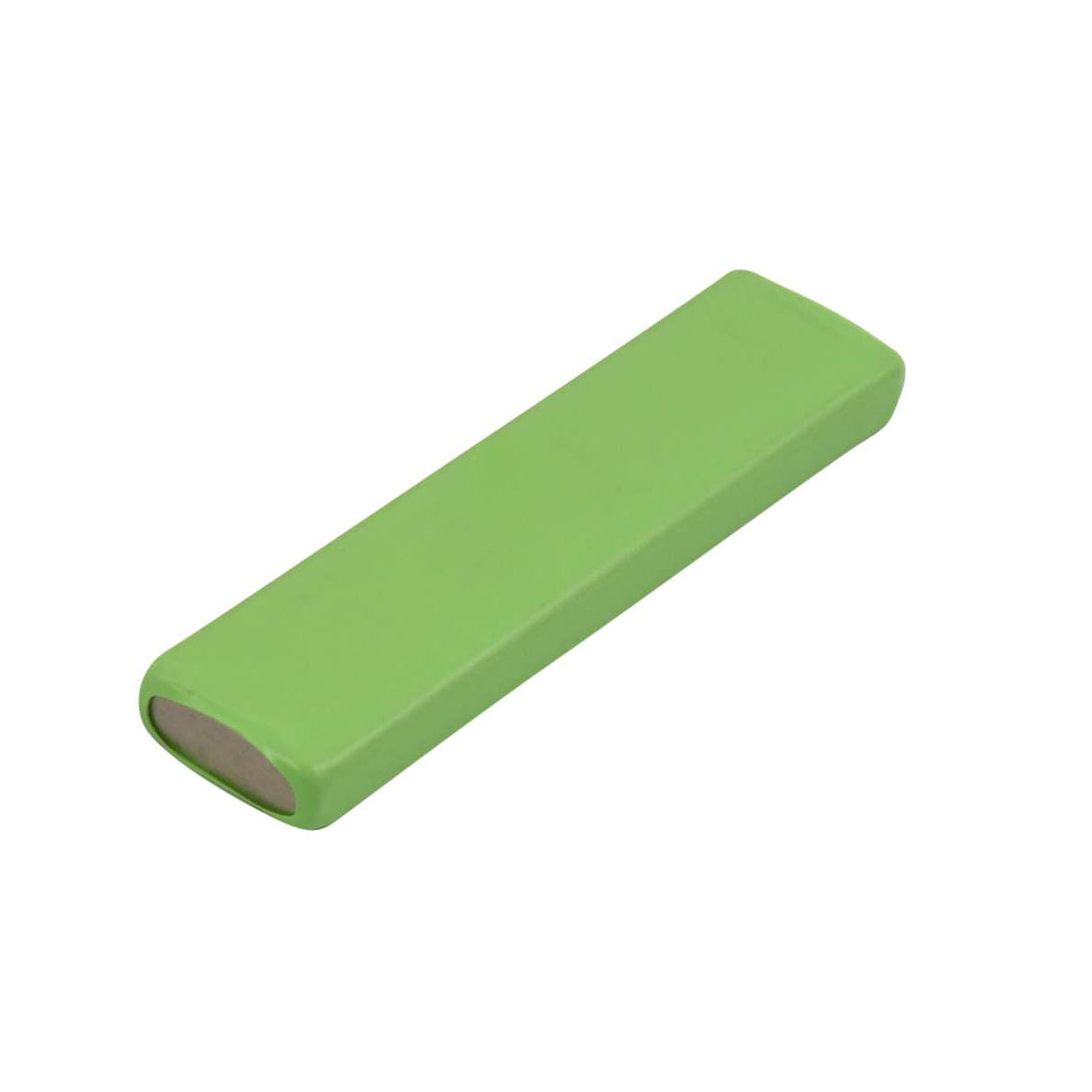 Un oggetto rettangolare verde con bordi arrotondati, probabilmente una batteria. Si trova su uno sfondo bianco.