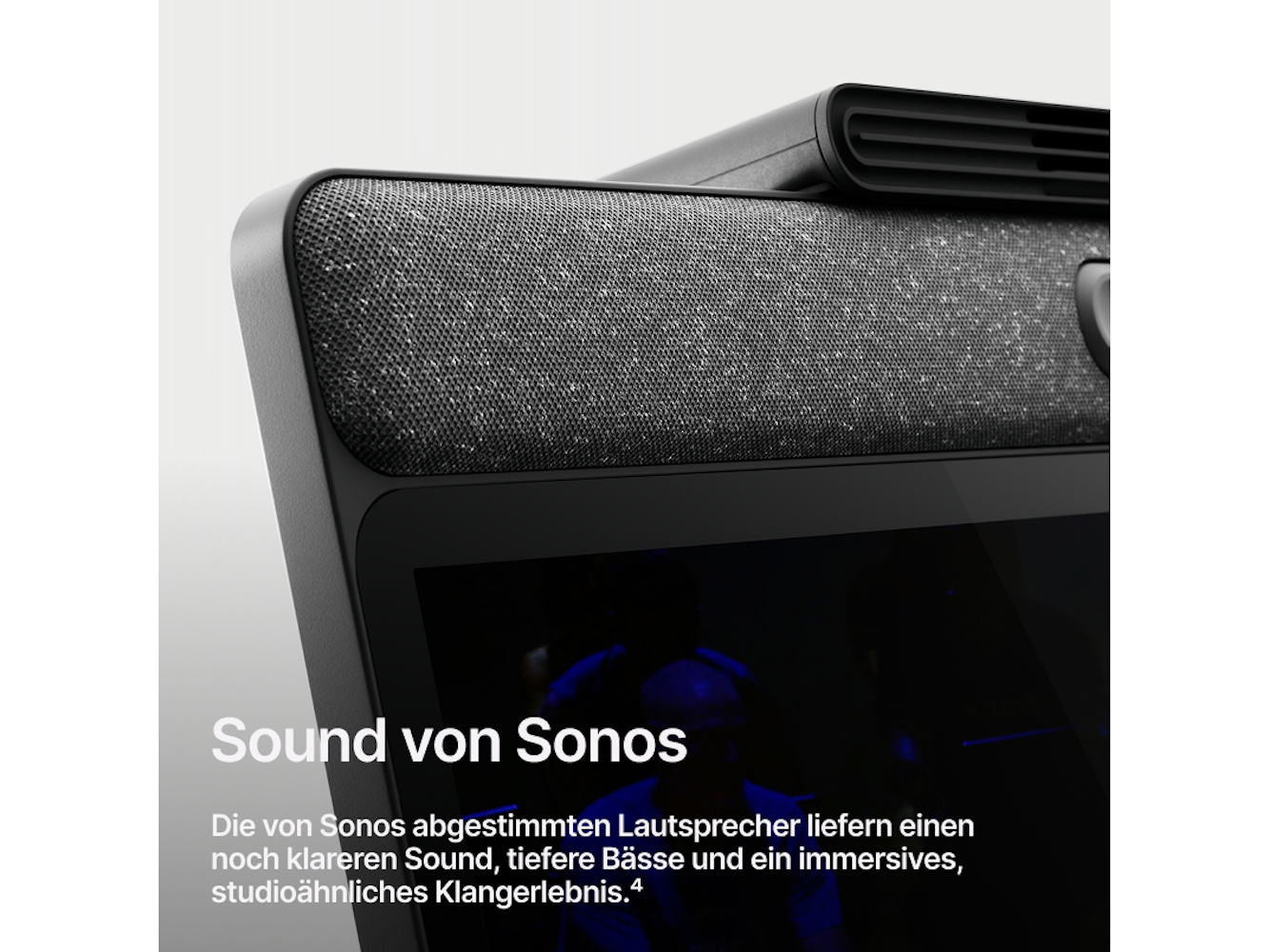 Nahaufnahme eines Lautsprechers mit Stoffbezug. Darunter ist ein Bildschirm zu sehen. Weißer Text lautet 'Sound von Sonos'.