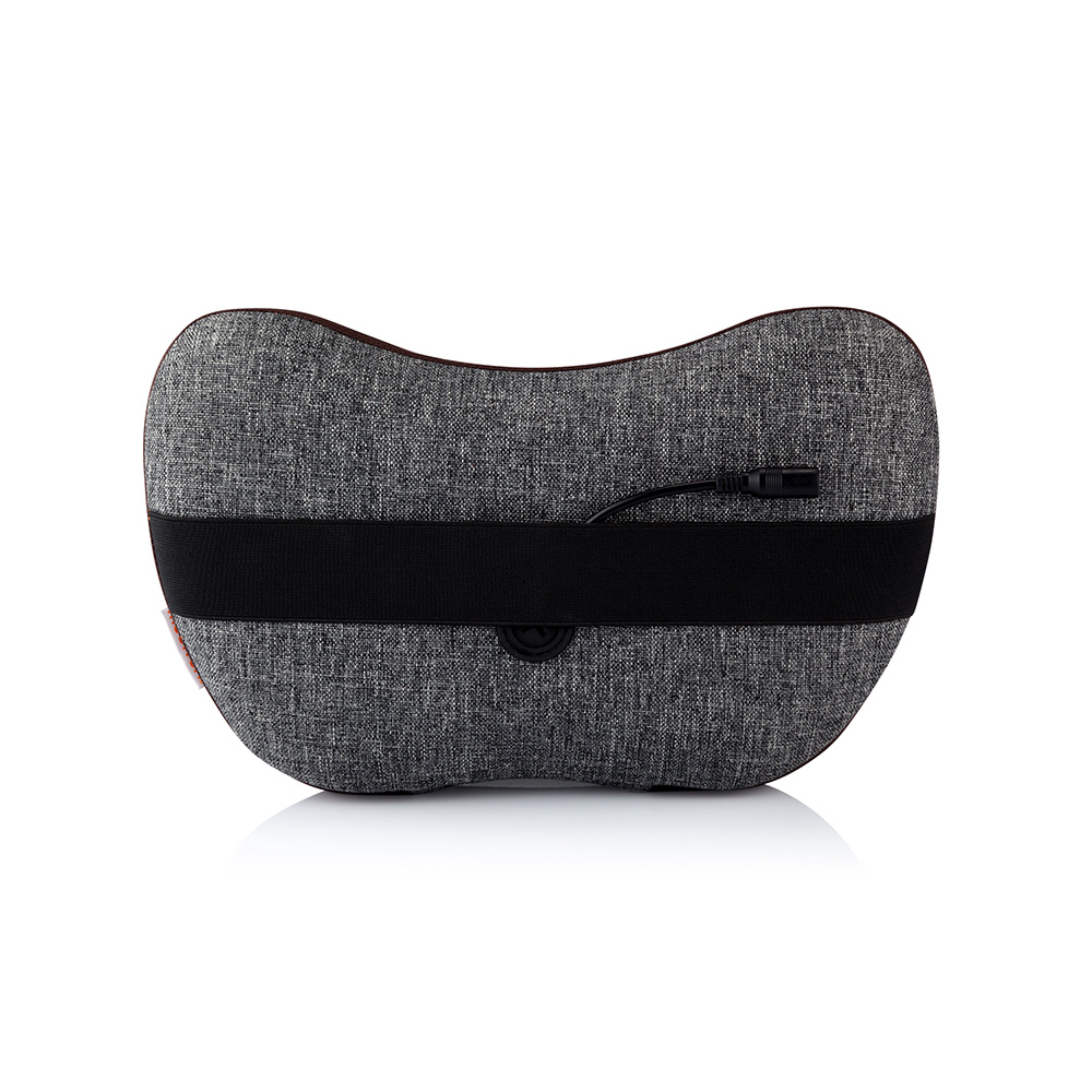 Ein graues Nackenmassagegerät mit schwarzem Gummiband und Netzkabel. Der Hintergrund ist weiß, mit leichter Reflexion.