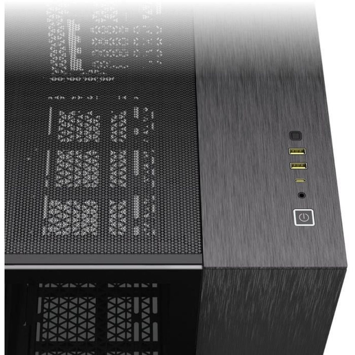 Obudowa komputera z czarnym siatkowym przodem. Panel boczny ma przycisk zasilania, porty USB i ciemnoszare wykończenie.