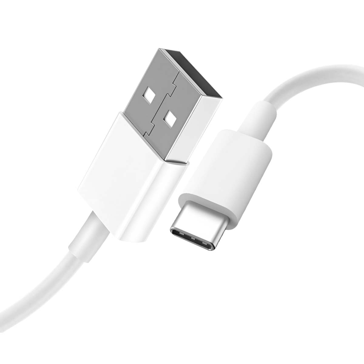 Un cavo di ricarica USB bianco con connettore USB-A e USB-C su sfondo bianco. Il cavo è curvo.