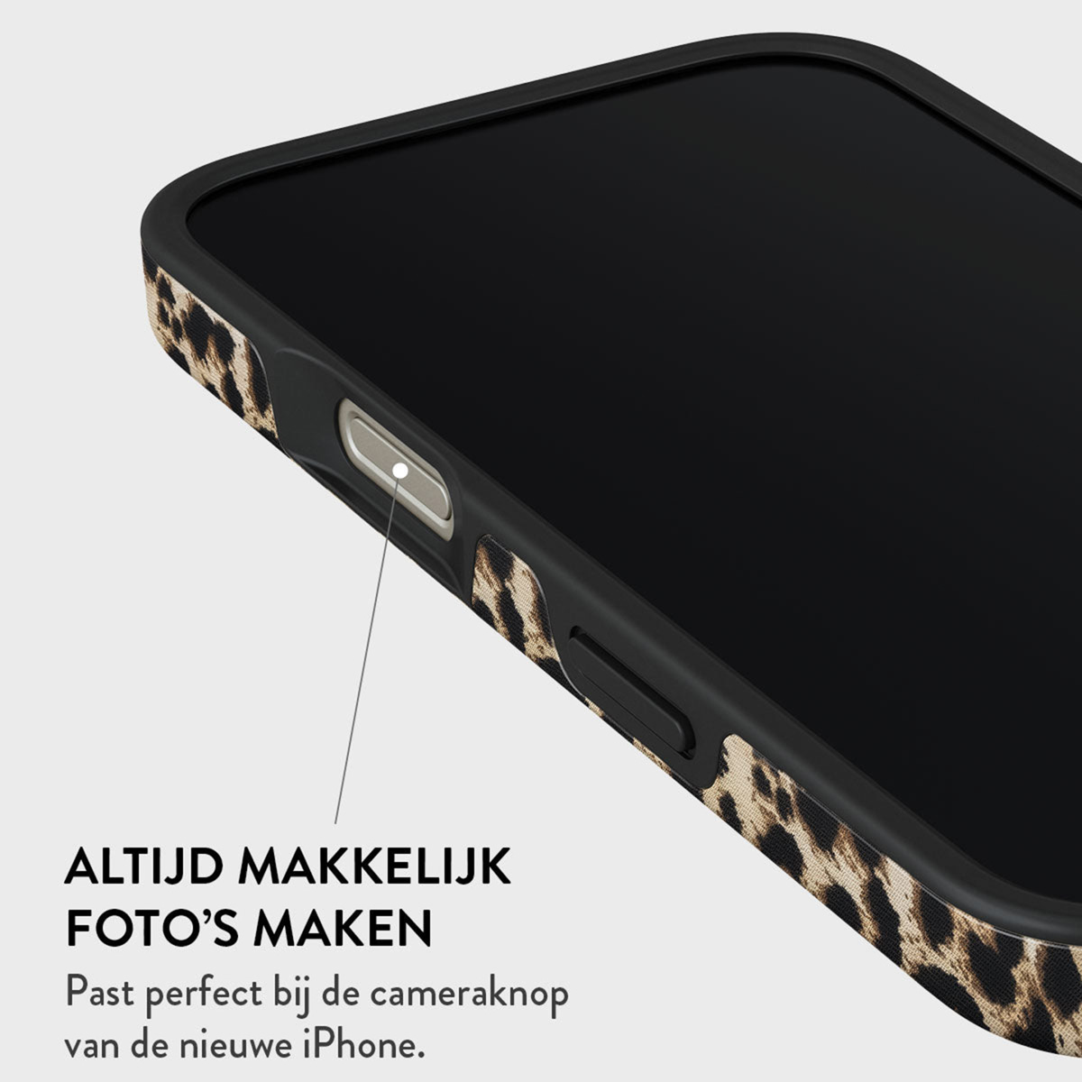 Un telefono con custodia leopardata. Testo sovrapposto indica che la custodia facilita le foto.