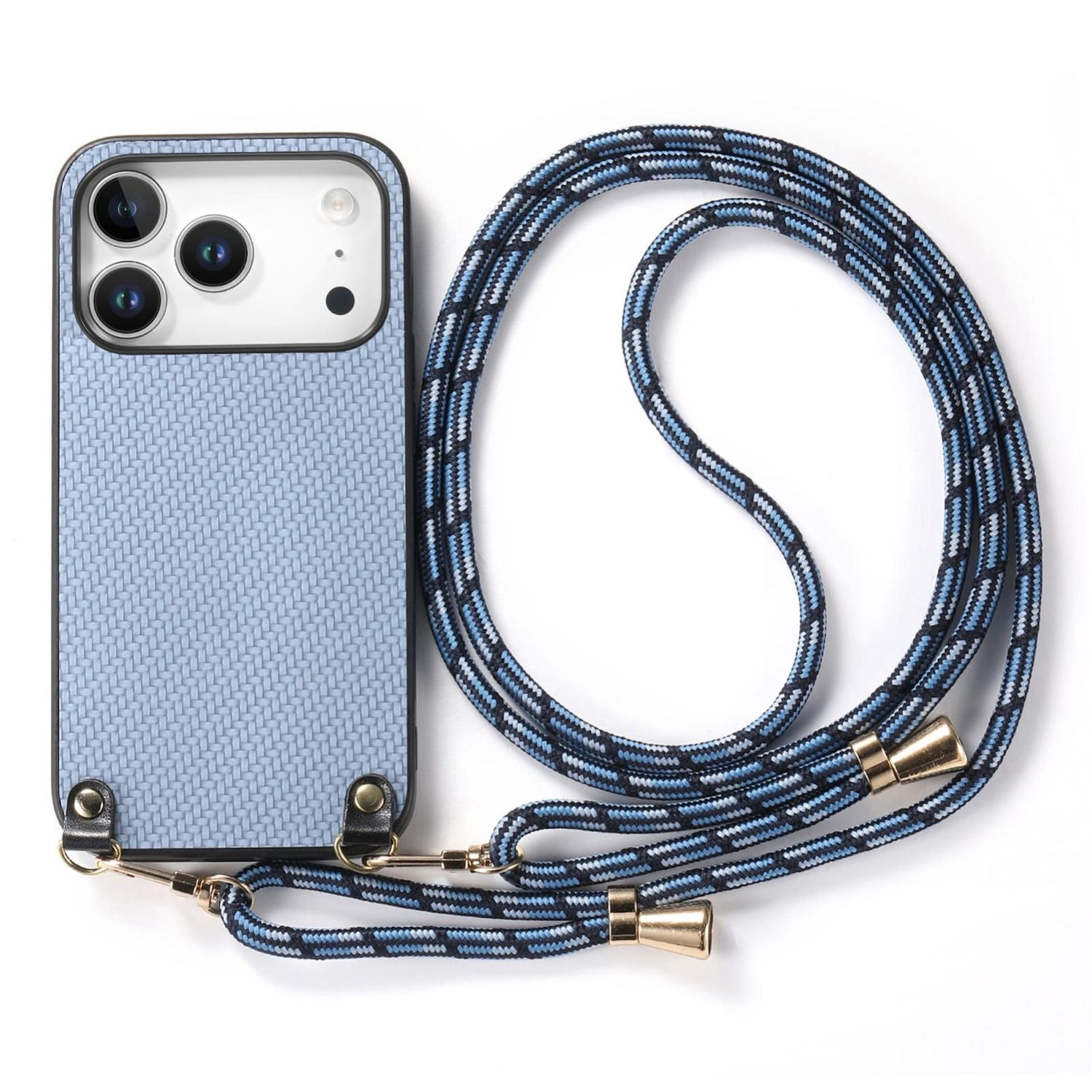 Una funda de teléfono azul claro con textura tejida y una correa de cuerda azul, negra y blanca con cierres dorados, sobre fondo blanco.