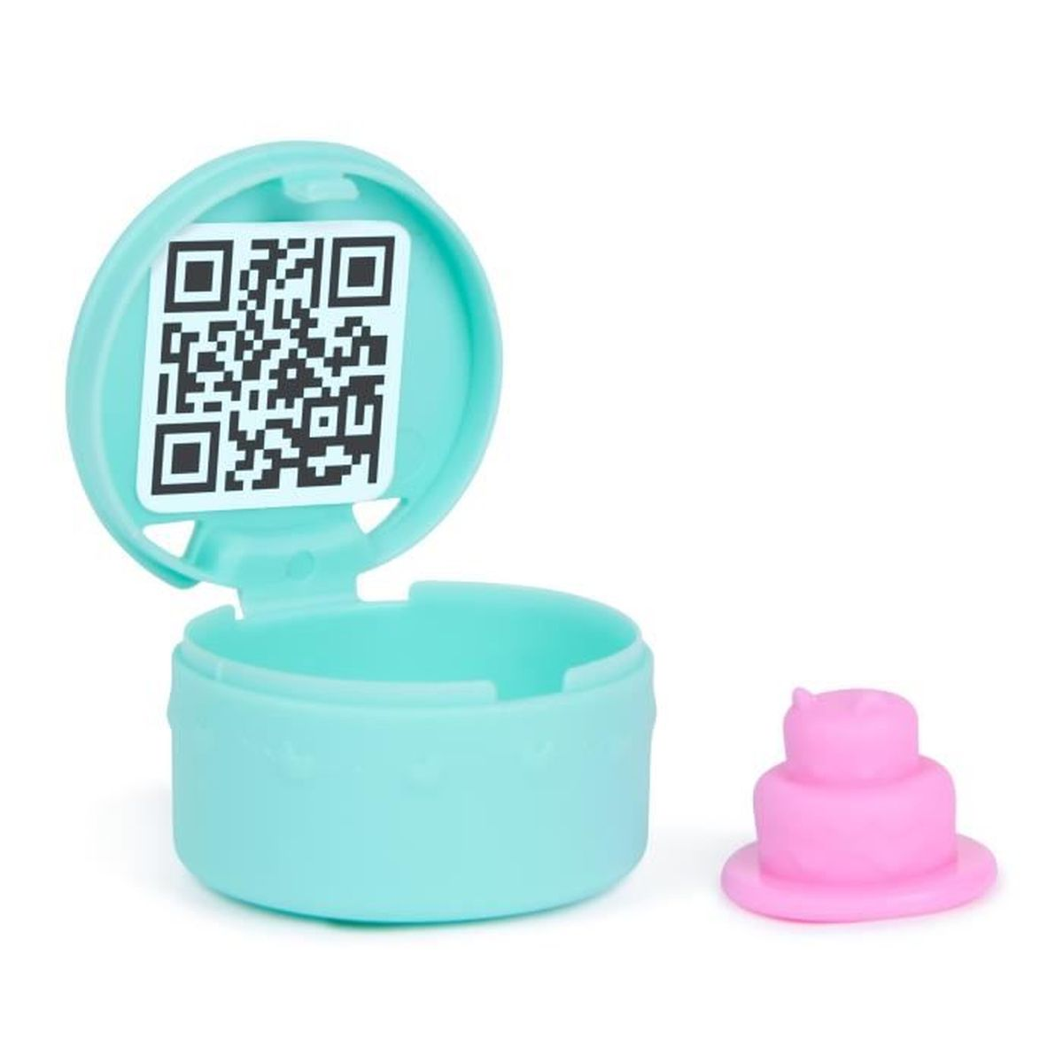 Ein tealfarbener Behälter mit einem QR-Code auf dem Deckel ist geöffnet, daneben befindet sich ein rosa kuchenförmiges Objekt.