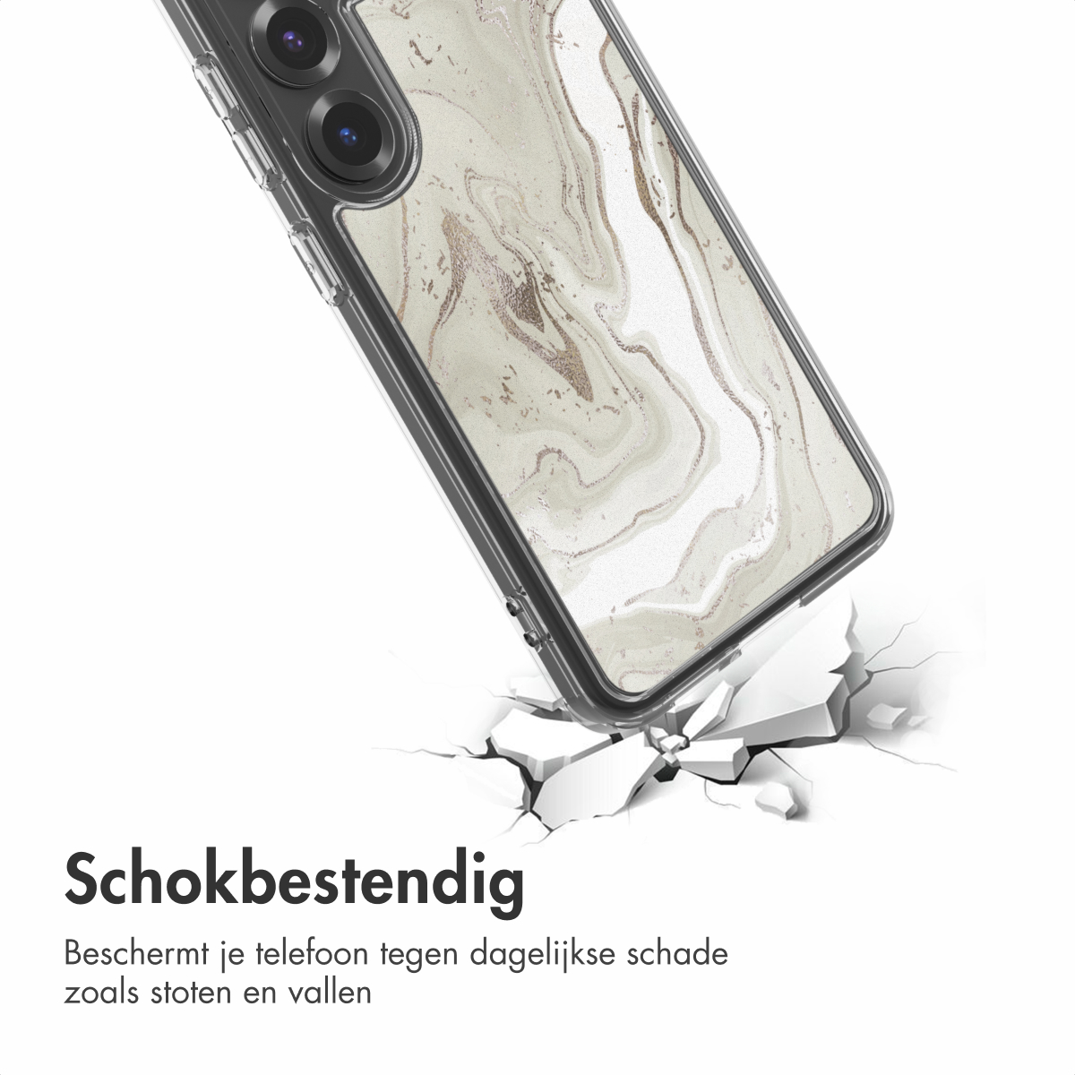 Een telefoonhoesje met een marmerdesign ligt op een witte ondergrond en breekt de grond. De hoes is transparant en heeft een marmerpatroon.