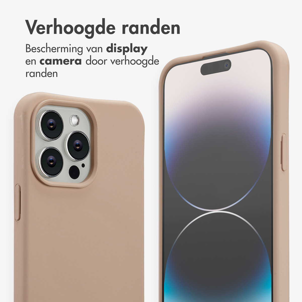 Een telefoon in een beige hoesje. Tekst zegt 'Verhoogde randen', met nadruk op scherm- en camerabescherming. De telefoon staat op een witte achtergrond.