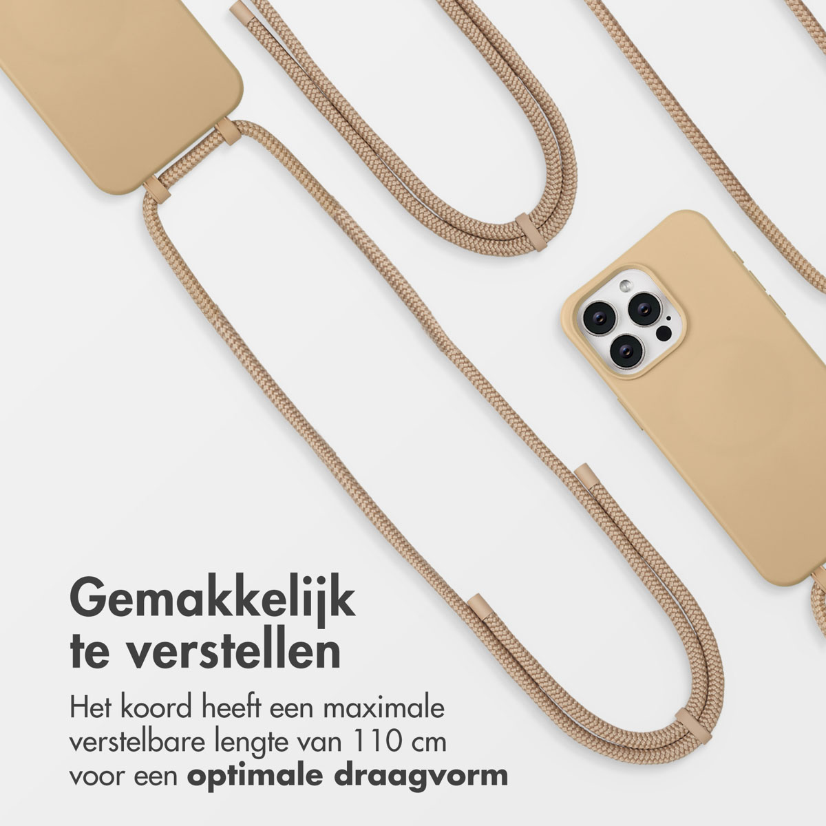 Een beige telefoonhoesje met bijpassend koord op witte achtergrond. De tekst beschrijft de eenvoudige verstelbaarheid van het koord.