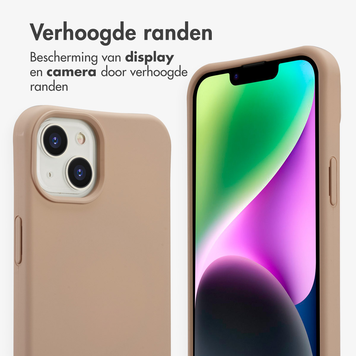 Een iPhone in een beige hoesje. Het scherm toont een kleurrijk behang. Tekst: 'Verhoogde randen' en bescherming voor display en camera.