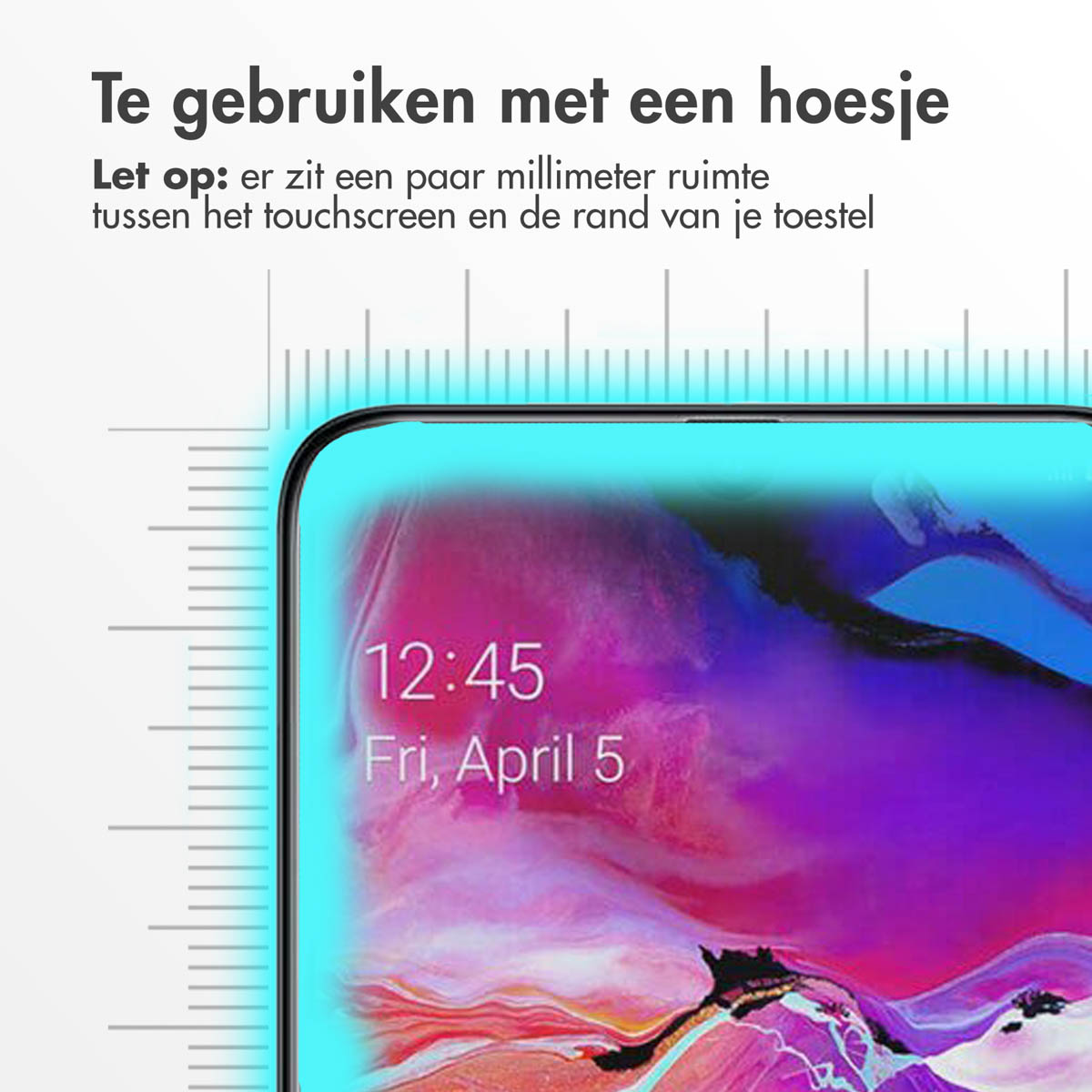 Uno schermo del telefono che mostra l'ora e la data, con testo sull'utilizzo di una custodia. Lo schermo mostra 12:45, ven. 5 aprile.