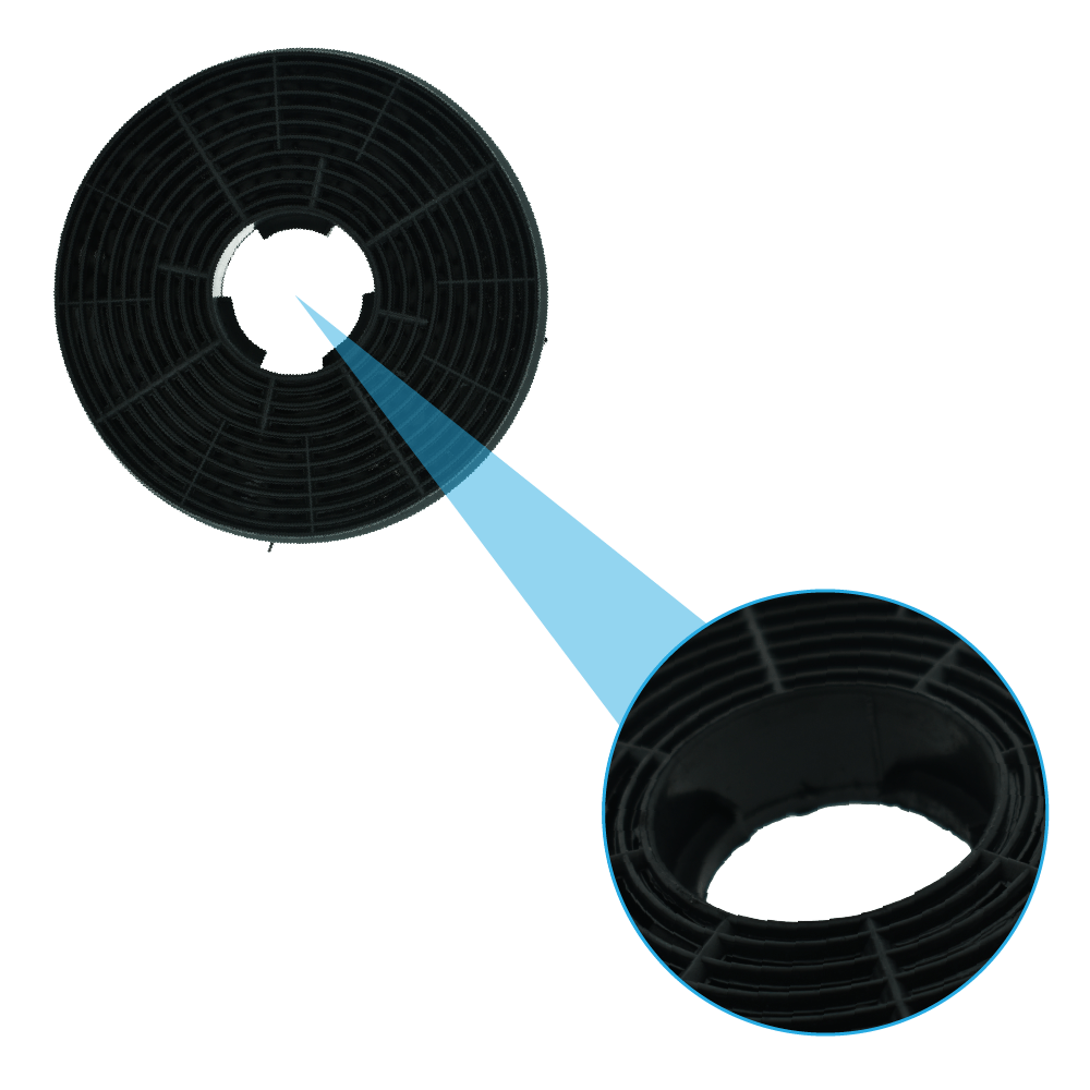 Czarny, okrągły filtr z centralnym otworem, radialnym wzorem i powiększonym widokiem detalu krawędzi filtra.