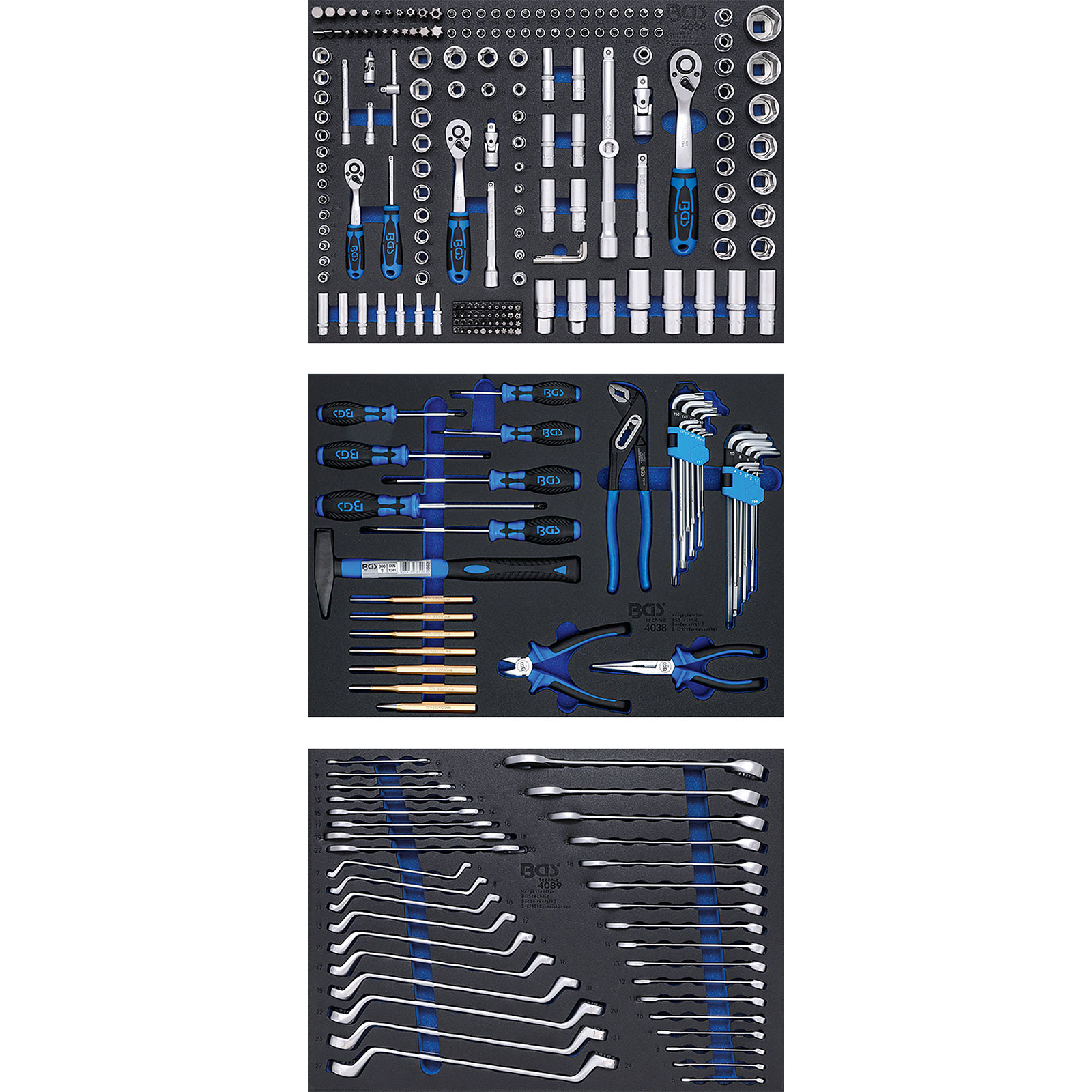 Ein Satz Werkzeuge, der in Tabletts angeordnet ist. Enthält Steckschlüssel, Schraubendreher, Zangen, Schraubenschlüssel und einen Hammer. Schwarz und blau.