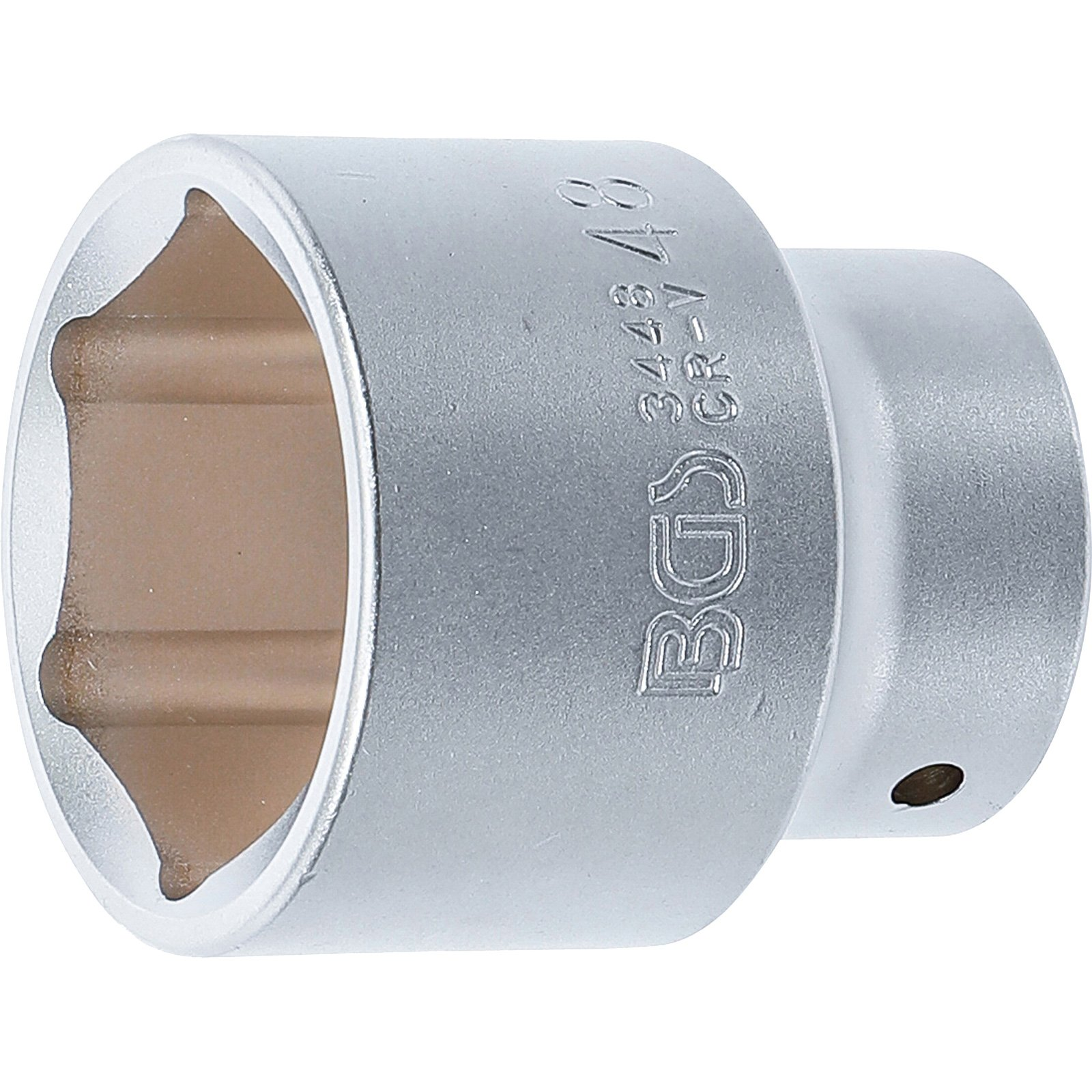 Una testa di chiave a bussola argentata con forma interna esagonale, marcature BGS 3448 CR-V.