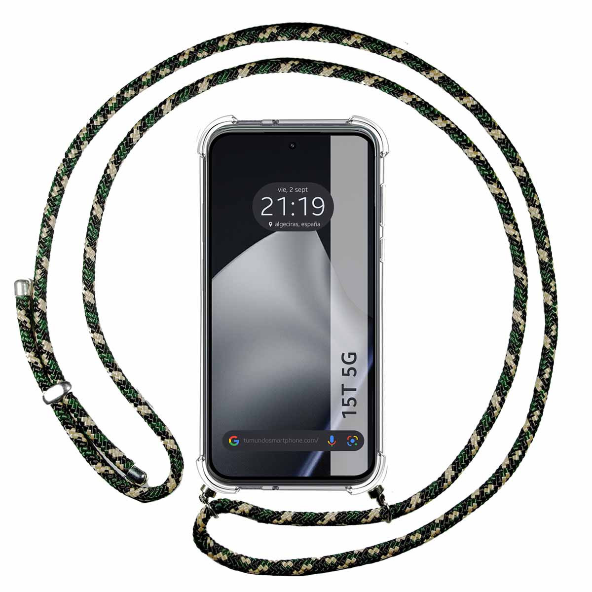 Uno smartphone con custodia trasparente e cordino con motivo mimetico. Il telefono mostra l'ora e la data. Lo sfondo è bianco.