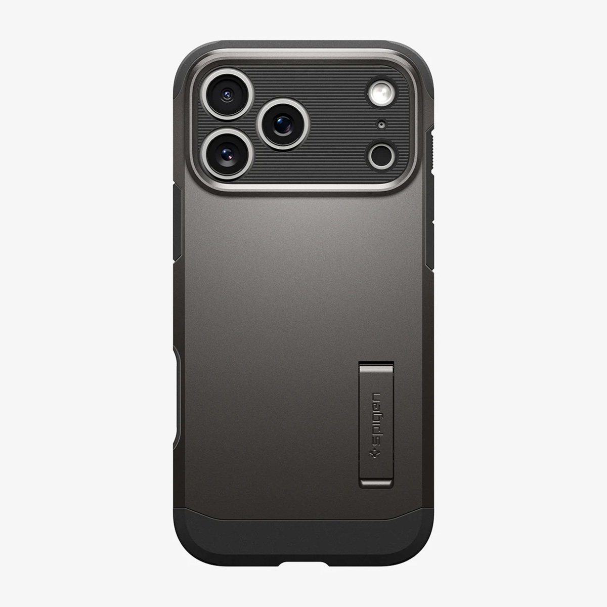 Une coque de téléphone Spigen gris foncé. Elle a une découpe pour la caméra avec plusieurs lentilles et un support. La coque est sur fond blanc.