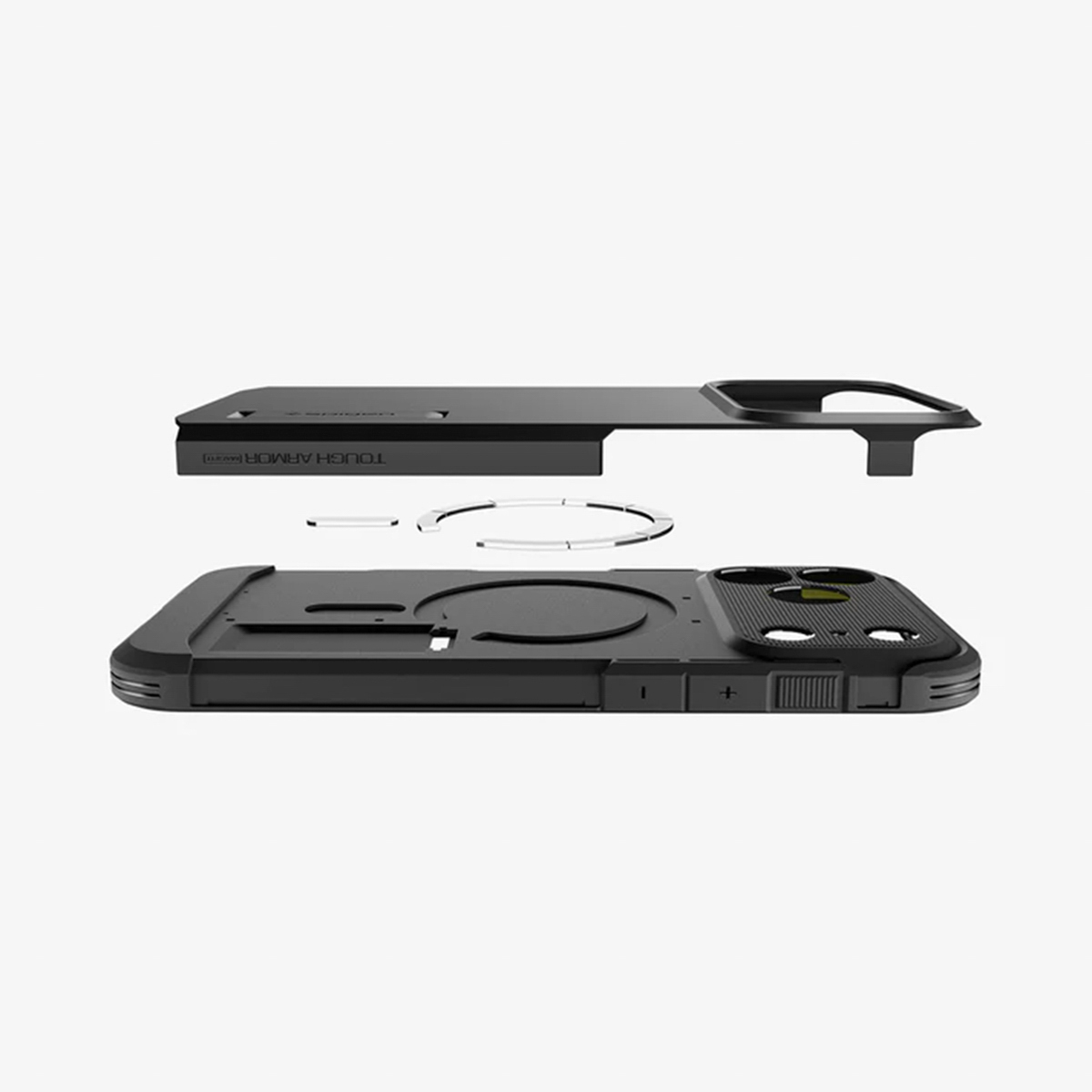 Componenti neri della custodia del telefono separati. La parte superiore ha un ritaglio per la fotocamera. Al centro, un anello d'argento. Sotto, la custodia principale.