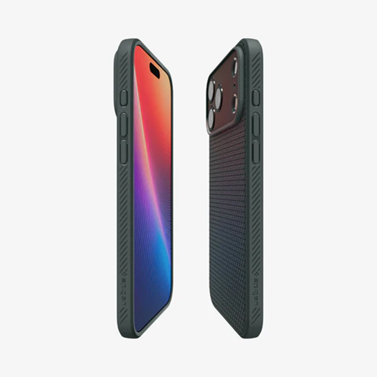 Twee smartphones in beschermende hoesjes, licht gekanteld, met de schermen en texturen. Eén heeft een rood/oranje scherm.