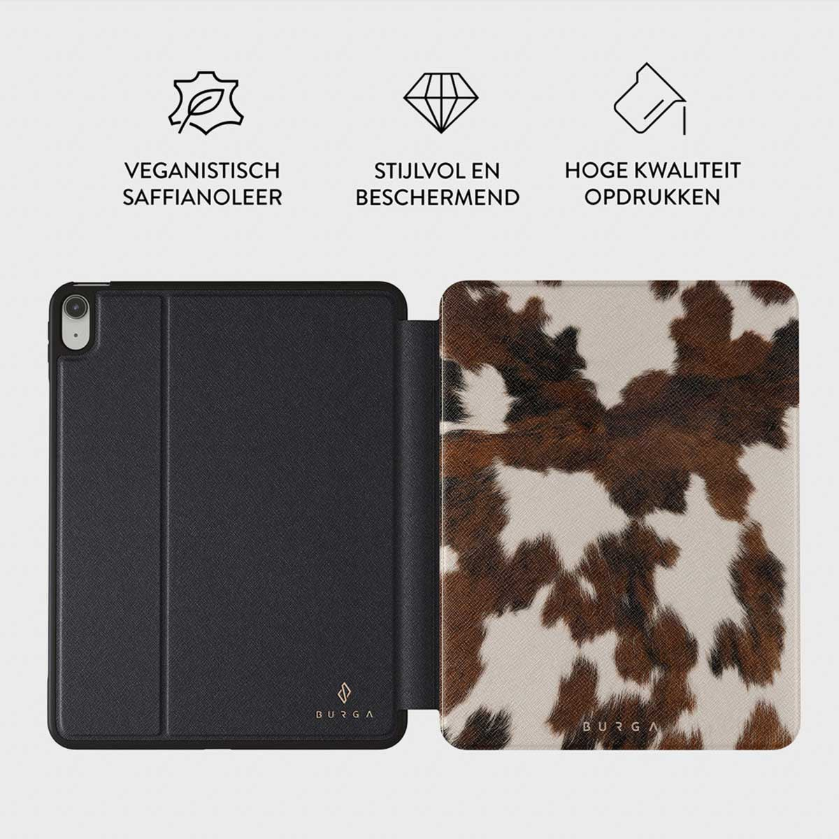 An open tablet case with a black leather look on the left and a cowhide pattern on the right. Text above reads 'veganistisch saffianoleer'.