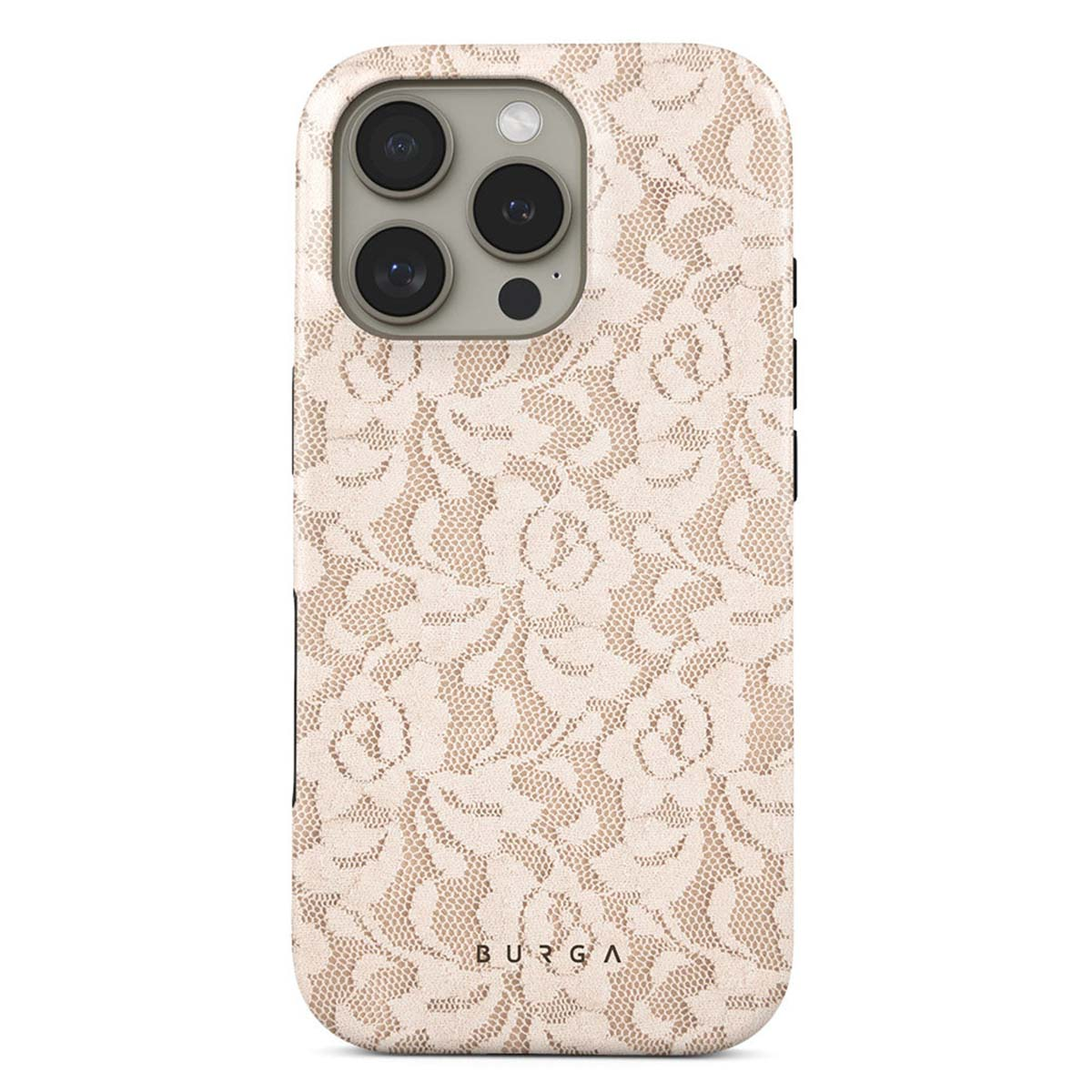 Een telefoonhoesje met een crèmekleurig kanten patroon, met drie cameralenzen en een merknaam onderaan. De hoes heeft een beige achtergrond.