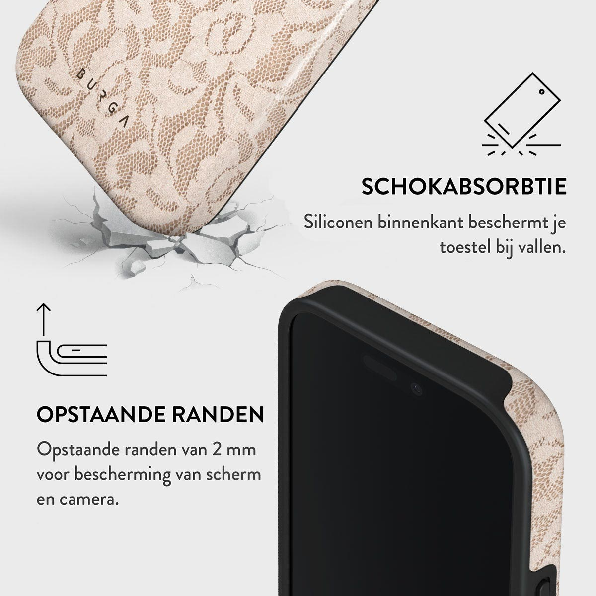 Een telefoonhoesje met een kanten patroon ligt naast een telefoon. Tekst vermeldt schokabsorptie en opstaande randen voor scherm- en camerabescherming.