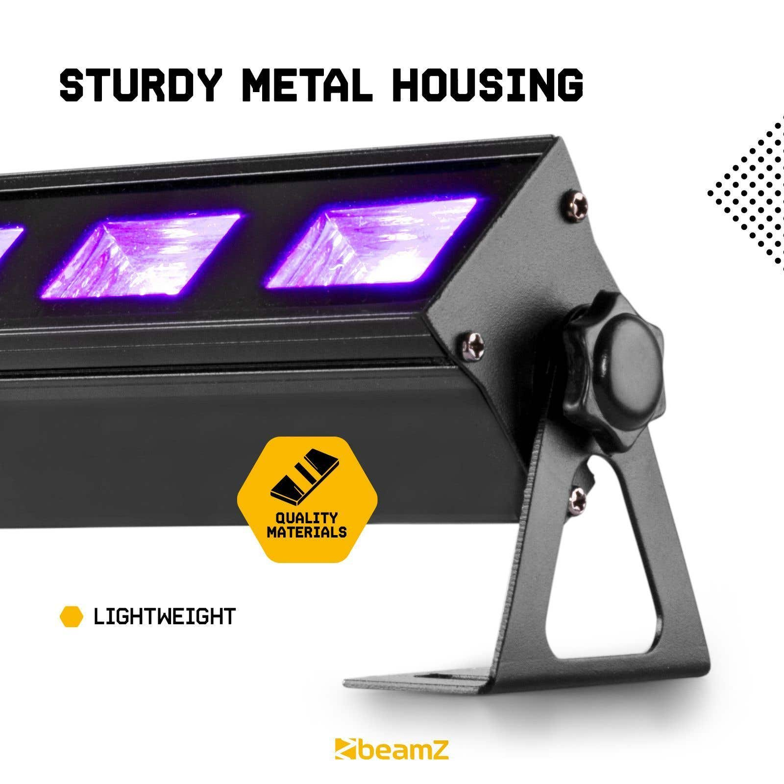 Carcasa metálica negra con luces moradas. Incluye una insignia de materiales de calidad y un indicador de peso ligero.
