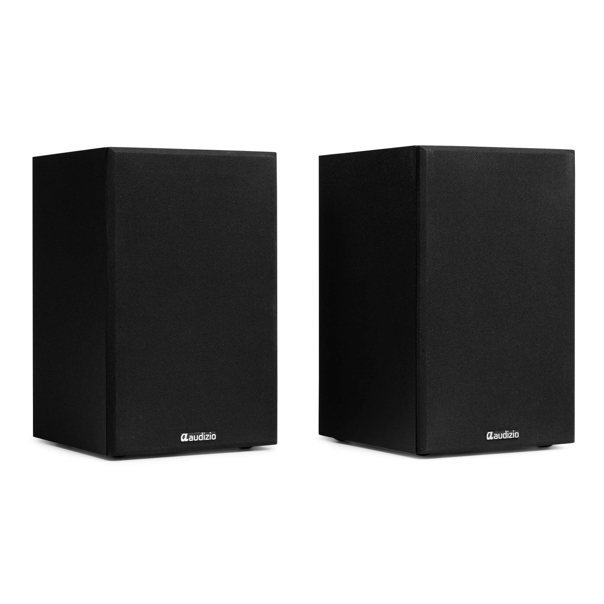 Dos altavoces negros sobre fondo blanco. Cada uno tiene el logo de audizio. Tienen forma de cubo.