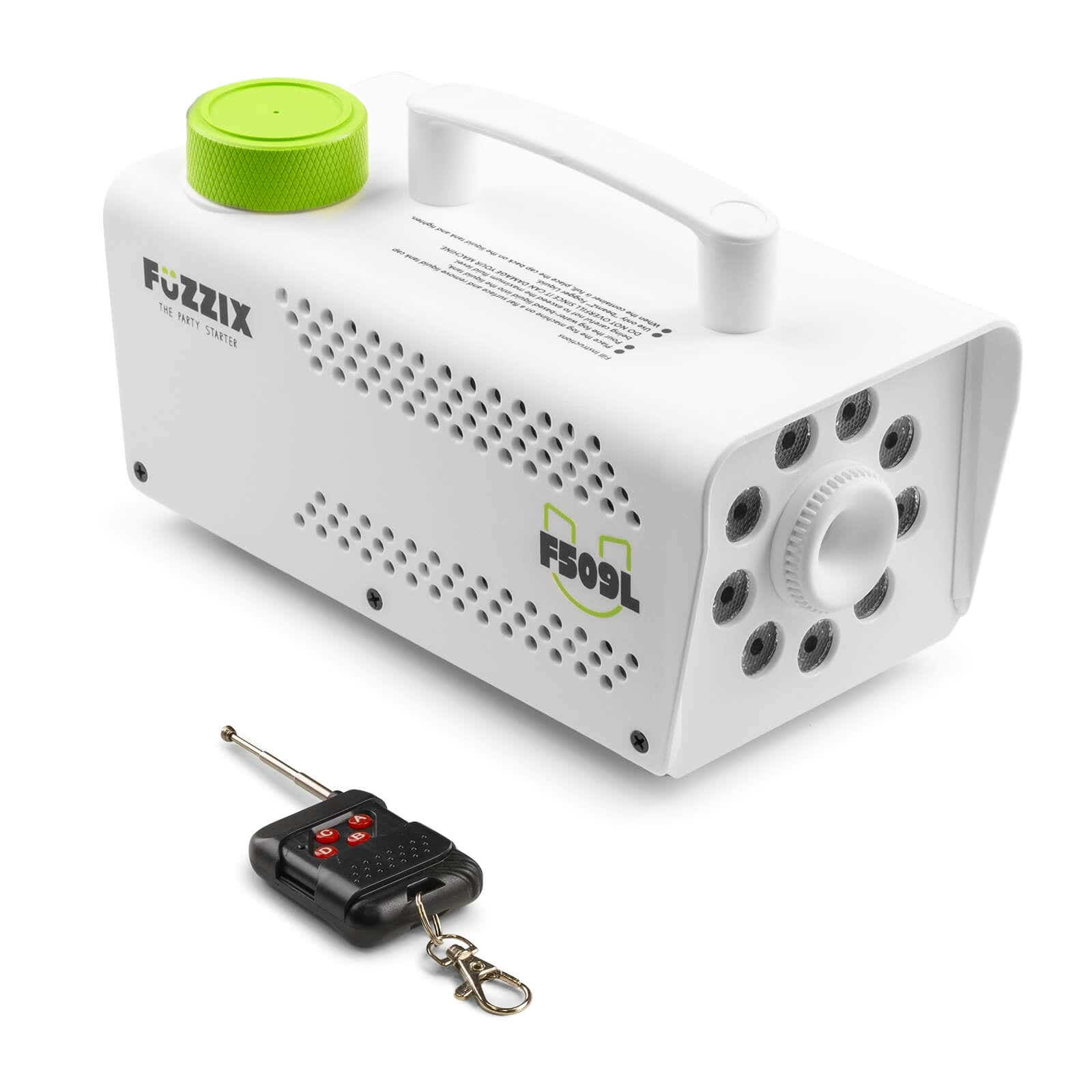 Una máquina de niebla Fuzzix blanca con tapa verde y control remoto negro.