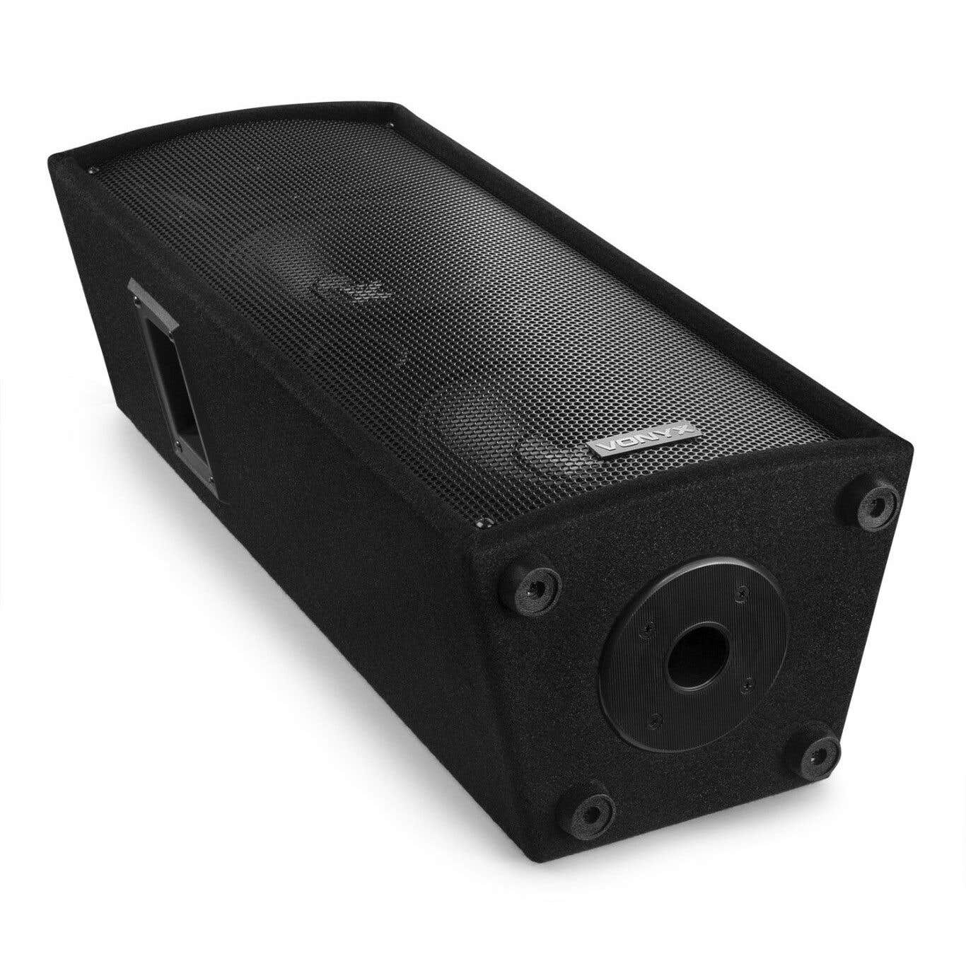 Una caja de altavoz negra con una parte frontal de malla, un puerto circular y cuatro pies. La marca 'VONYX' es visible.