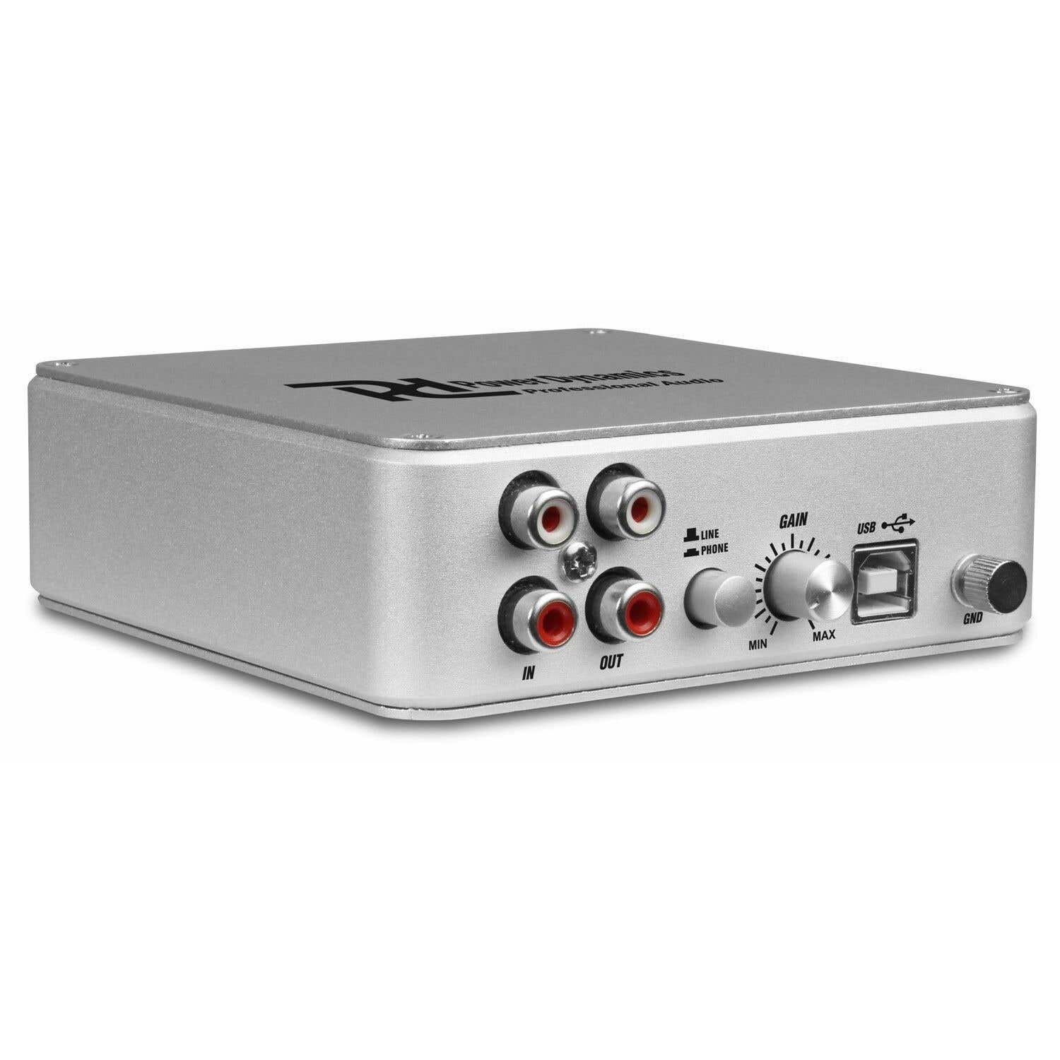 Un dispositivo de audio plateado con entradas, salidas, un puerto USB y una perilla de control de ganancia. El dispositivo tiene un logotipo y varios puertos.