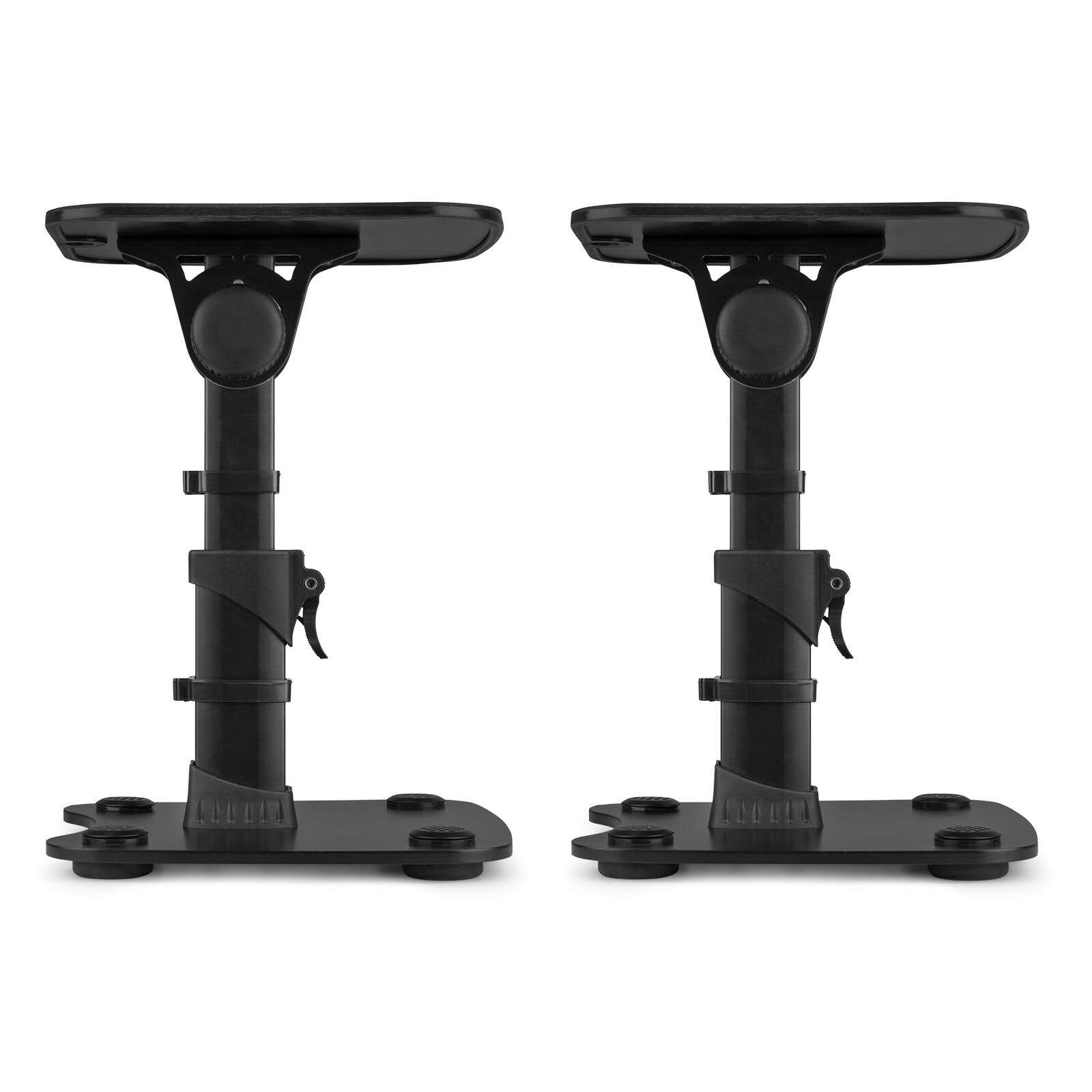 Dos soportes negros ajustables sobre fondo blanco. Cada uno tiene una plataforma superior, una columna central y una base con pies.