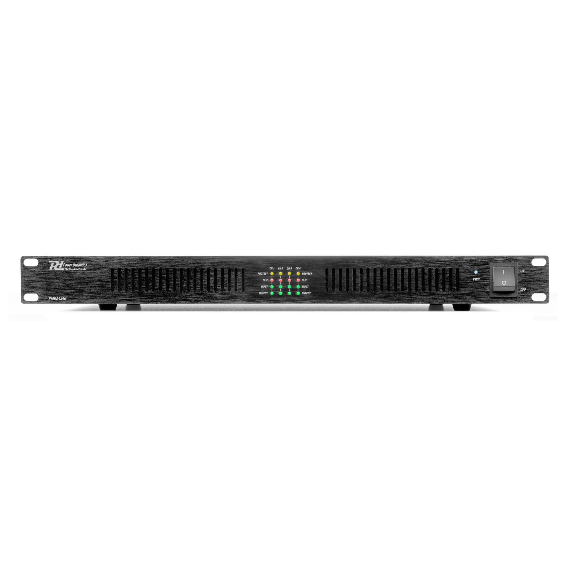 Amplificador de audio negro con botón de encendido, luces indicadoras y logotipo de la marca. Modelo PMDA4240.