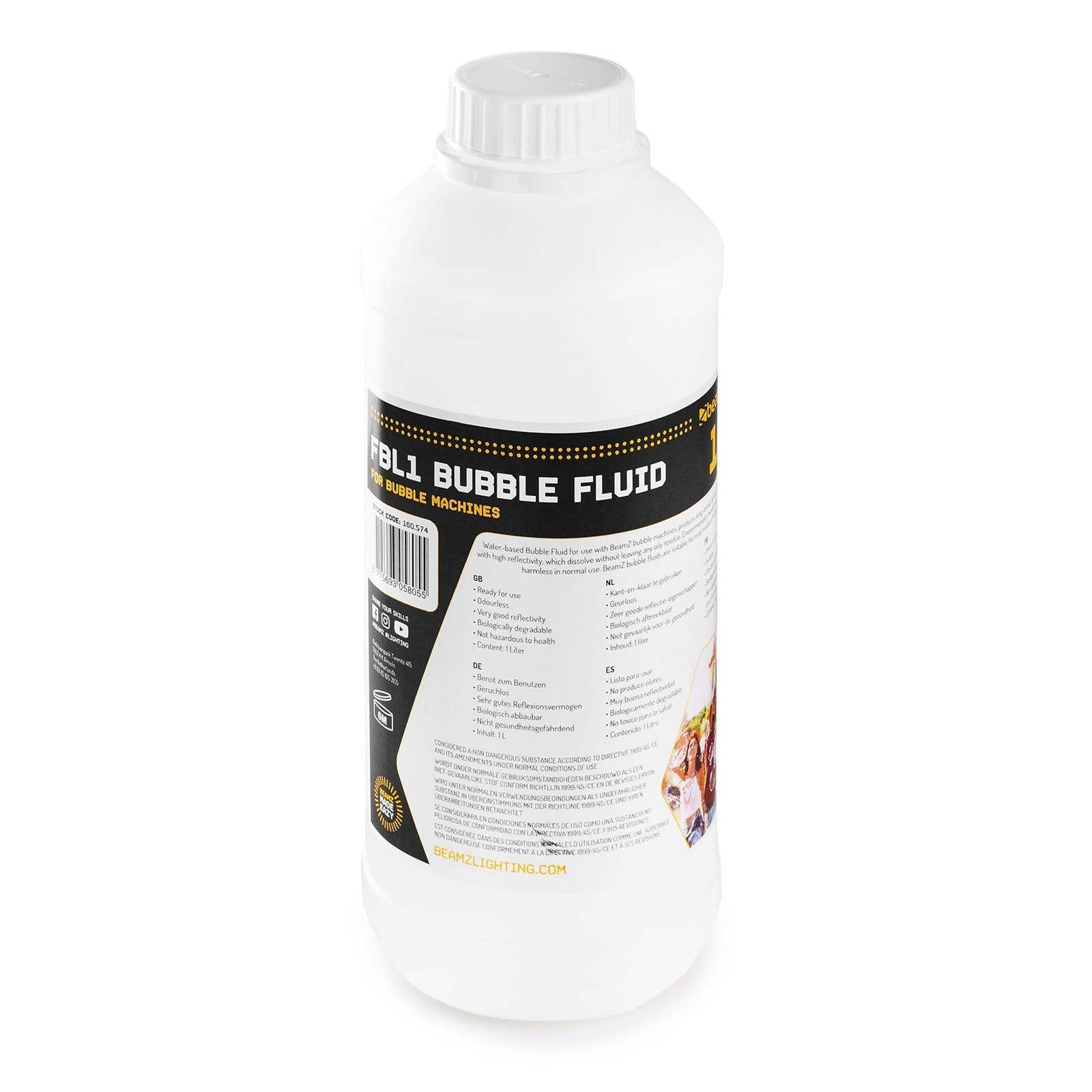 Botella blanca de líquido de burbujas FBL1 para máquinas de burbujas. Texto y detalles impresos en la etiqueta. La botella está sobre una superficie.