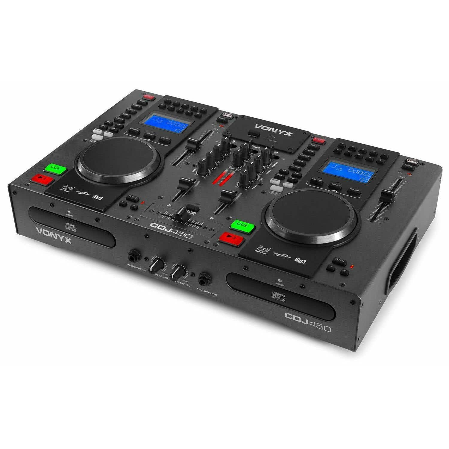 Una mesa de mezclas DJ negra con dos reproductores de CD, botones y pantallas. Visible la marca Vonyx, junto con CDJ450.