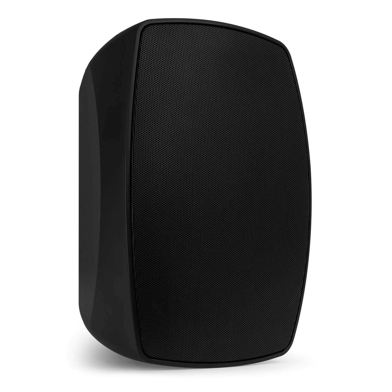 Un altavoz negro sobre fondo blanco. El altavoz es rectangular con bordes redondeados y frente de malla.