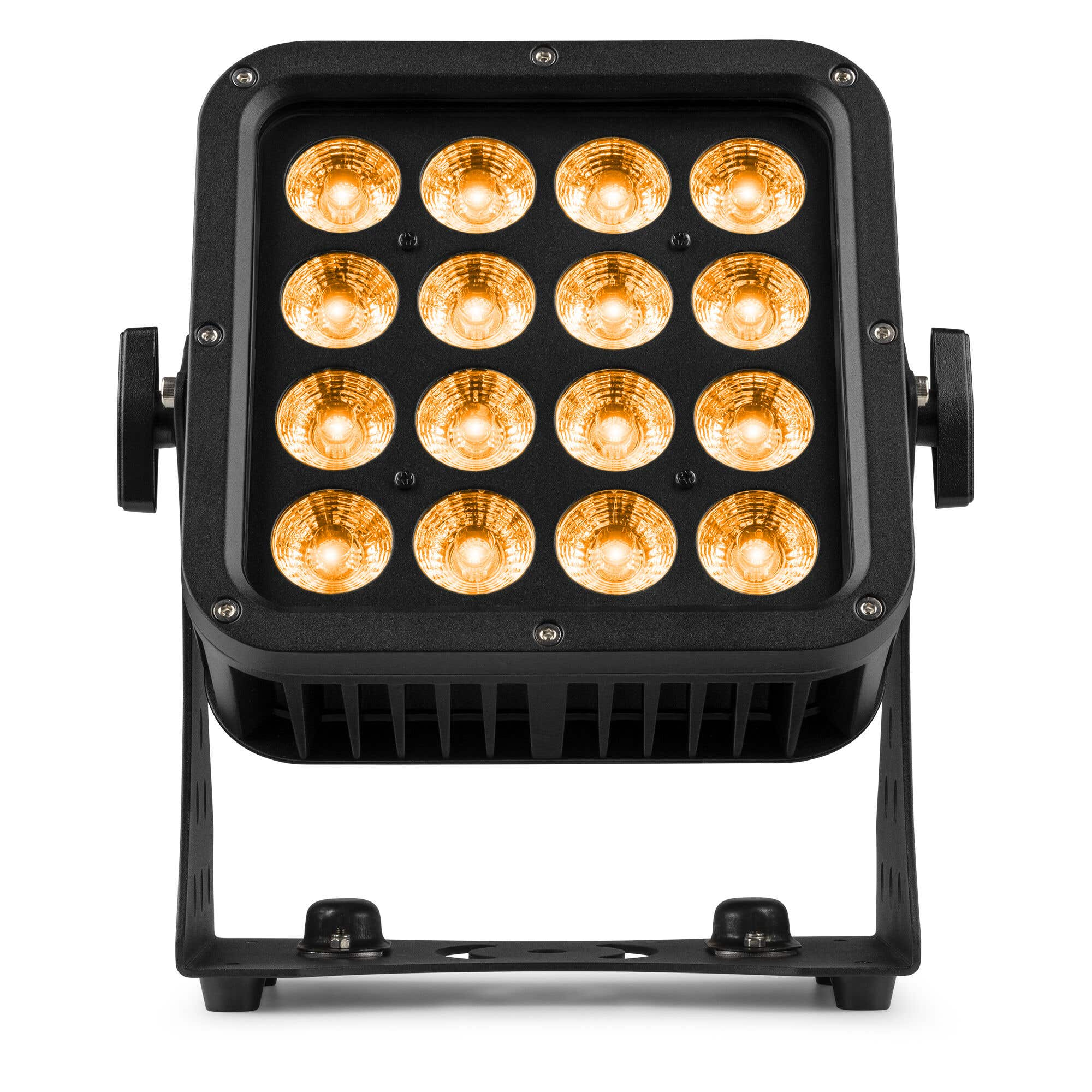 Una lámpara LED negra con 16 luces naranjas, forma cuadrada, soporte negro y dos perillas.