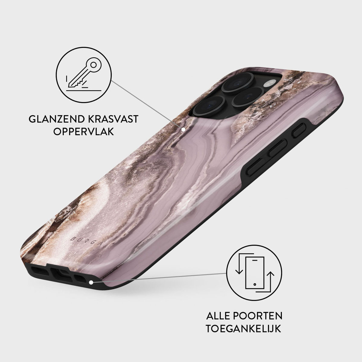Een telefoonhoesje met een marmeren ontwerp wordt getoond. Het staat schuin en toont de camera, knoppen en poorten. De tekst beschrijft krasbestendigheid.
