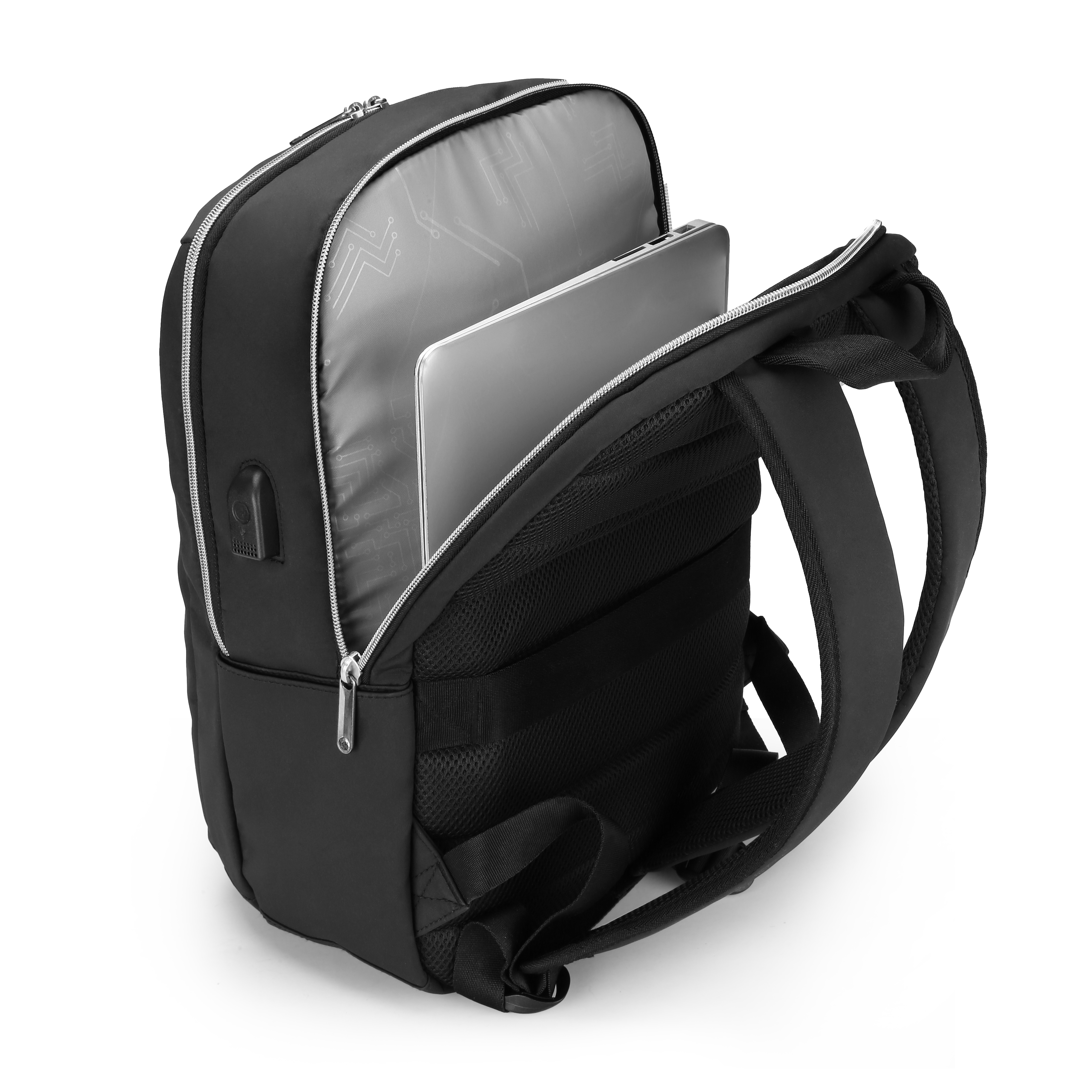 Zaino nero con scomparto aperto. All'interno c'è un laptop. Sfondo bianco.