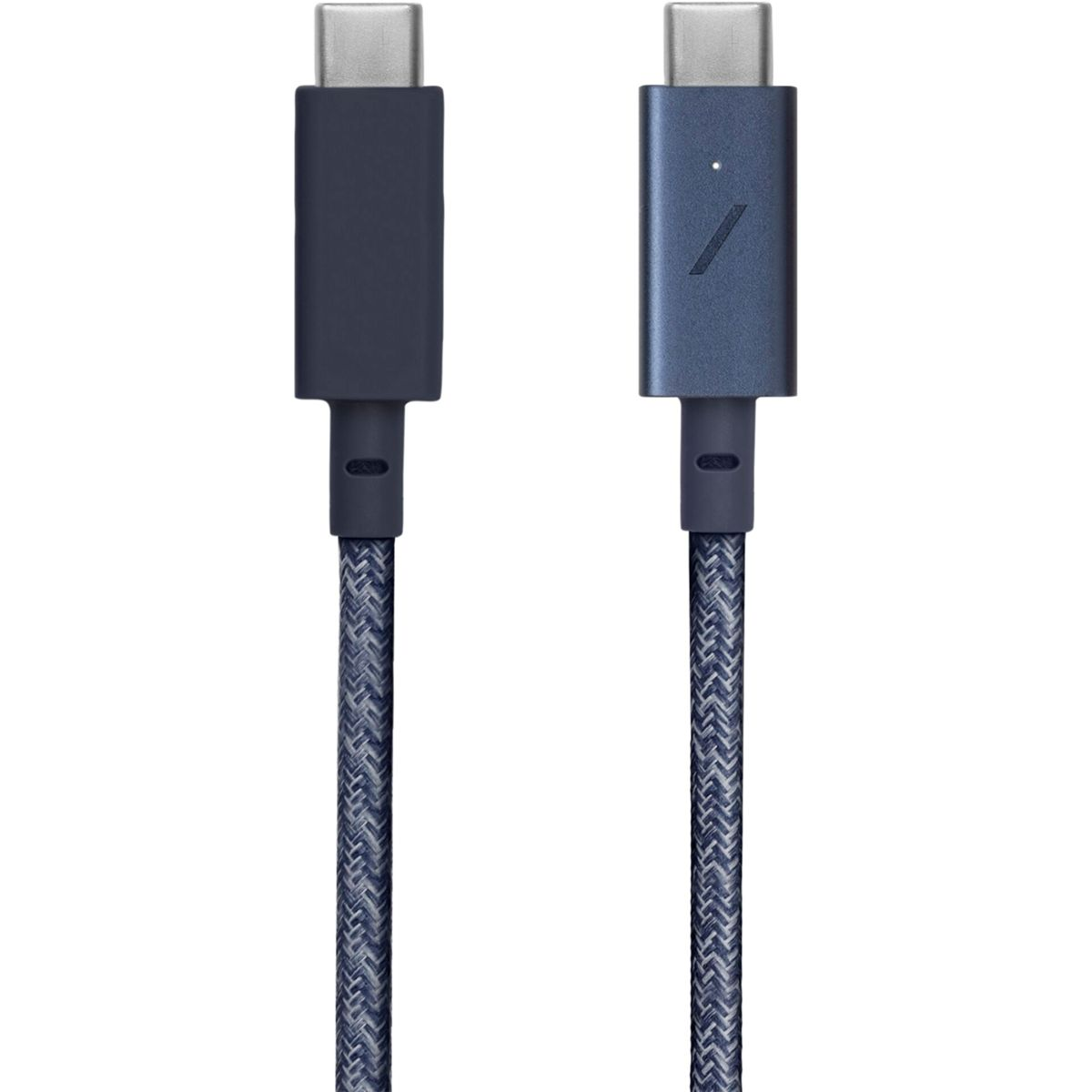 Zwei dunkelblaue USB-C-Kabel mit silbernen Steckern. Ein Kabel hat ein Logo. Beide haben strukturierte, geflochtene Kabel.
