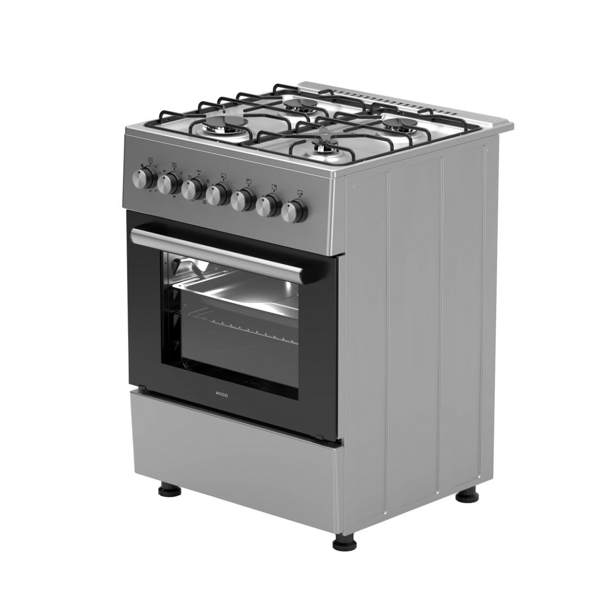 Een zilveren vrijstaande gasfornuis met zwarte glazen ovendeur en kookplaat met meerdere branders en bedieningsknoppen.
