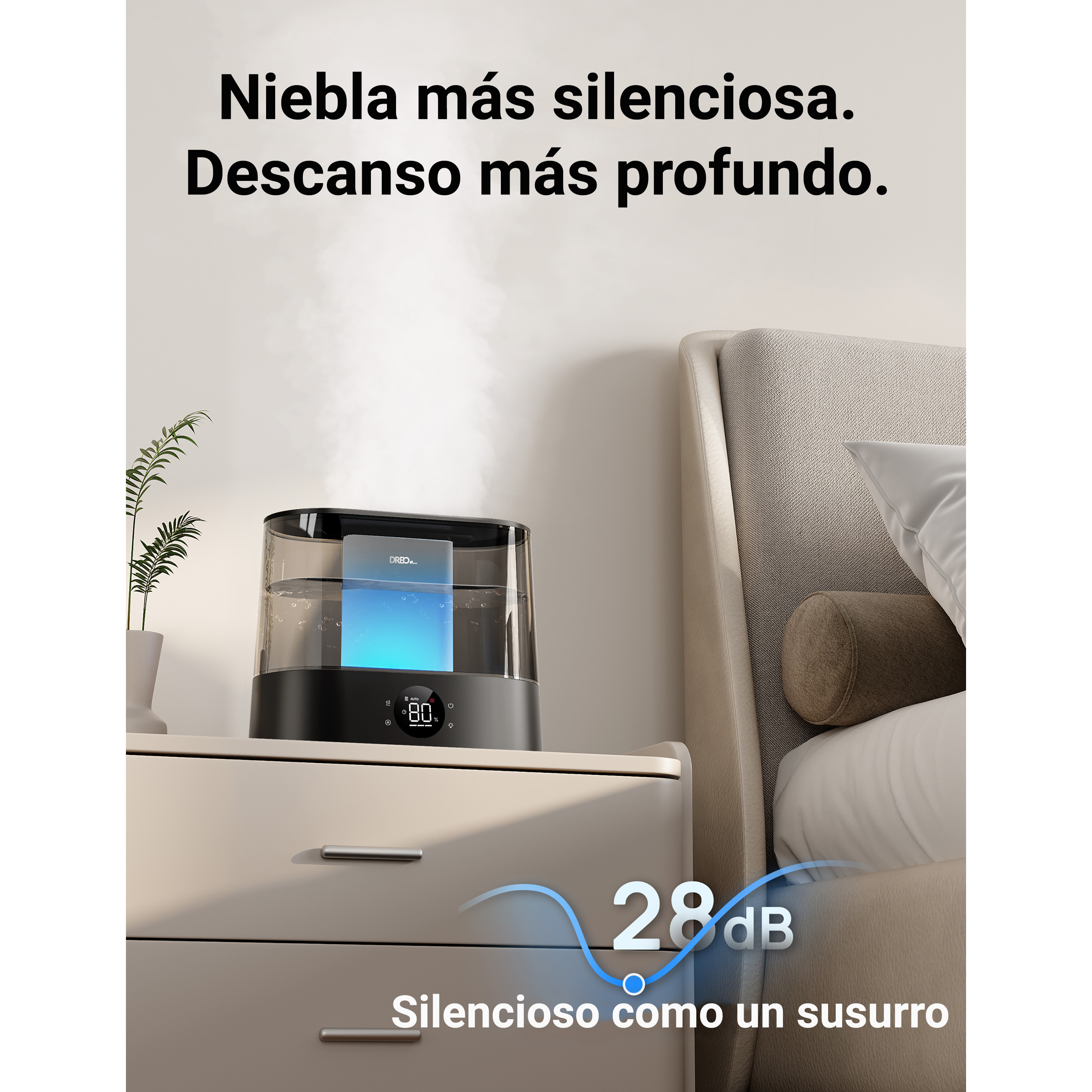Humidificador en una mesita de noche junto a una cama. Texto: Niebla más silenciosa. Descanso más profundo. 28dB, silencioso como un susurro.