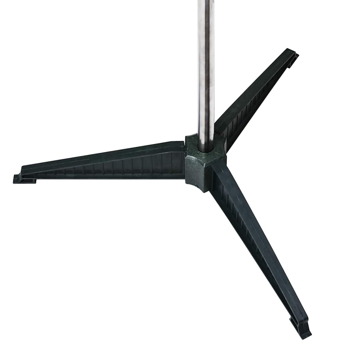 Ein schwarzes Stativ mit drei Beinen trägt eine silberne Stange. Es steht auf weißem Hintergrund.
