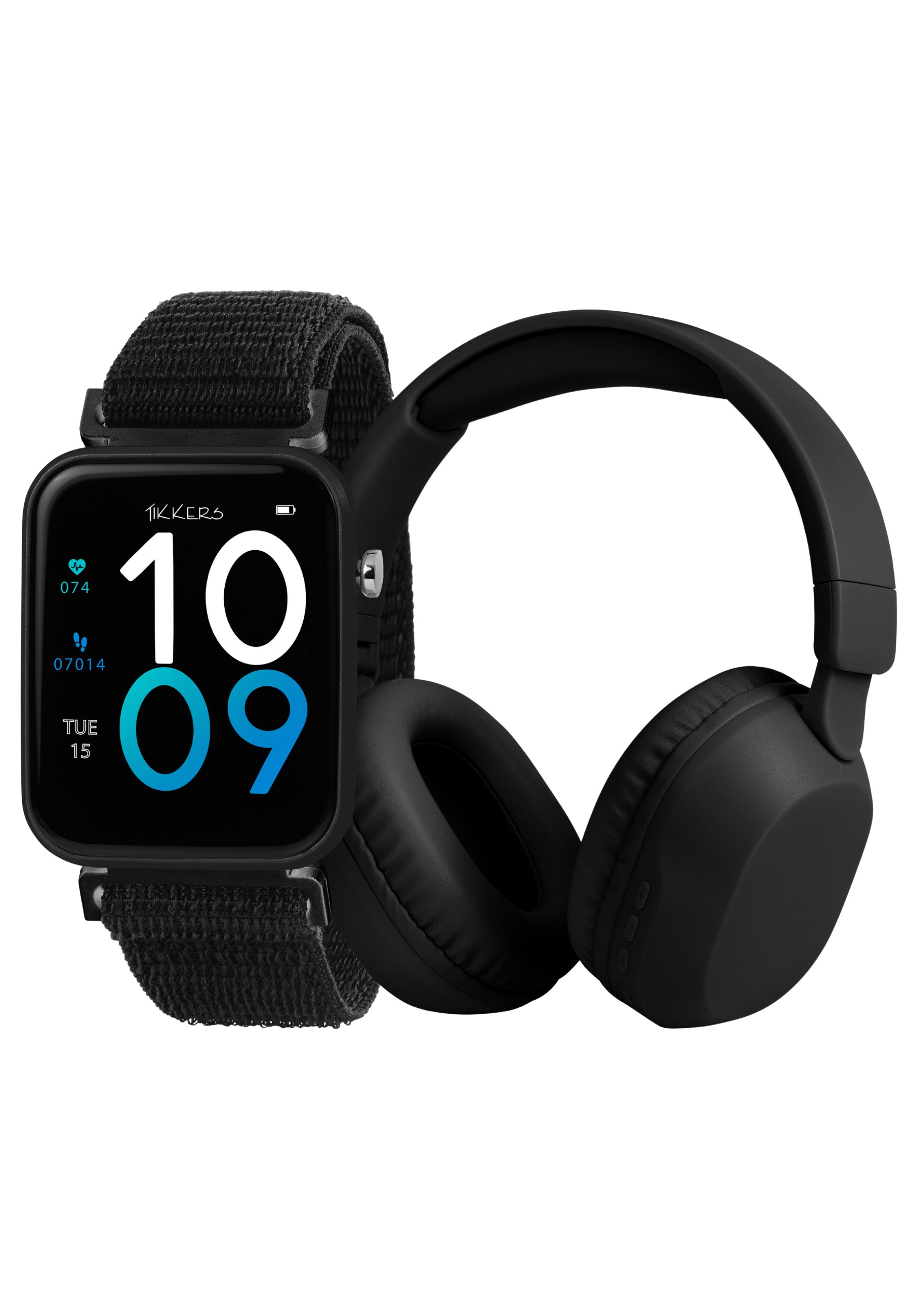 Schwarze Smartwatch und Kopfhörer. Die Uhr zeigt die Zeit 10:09 an. Kopfhörer liegen neben der Uhr, alles auf weißem Hintergrund.